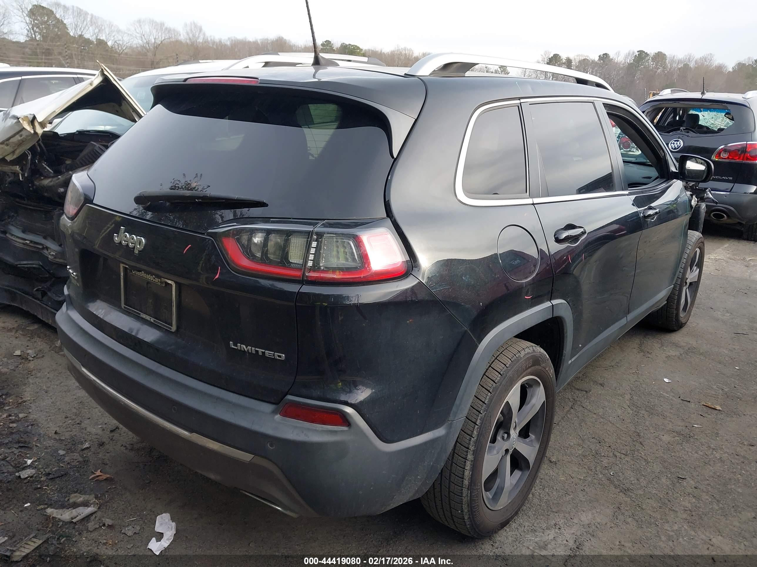 JEEP CHEROKEE image 4