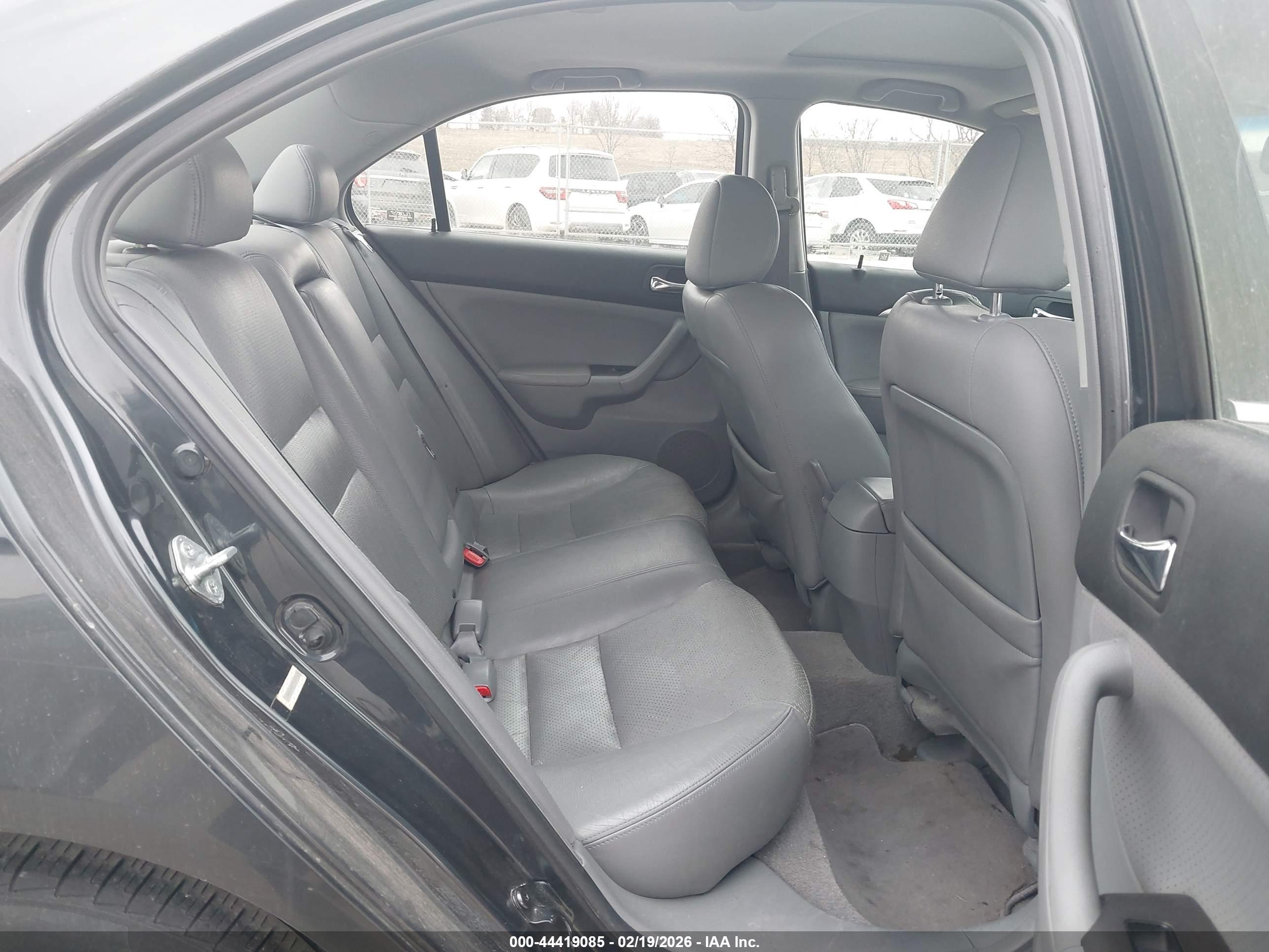 ACURA TSX image 8