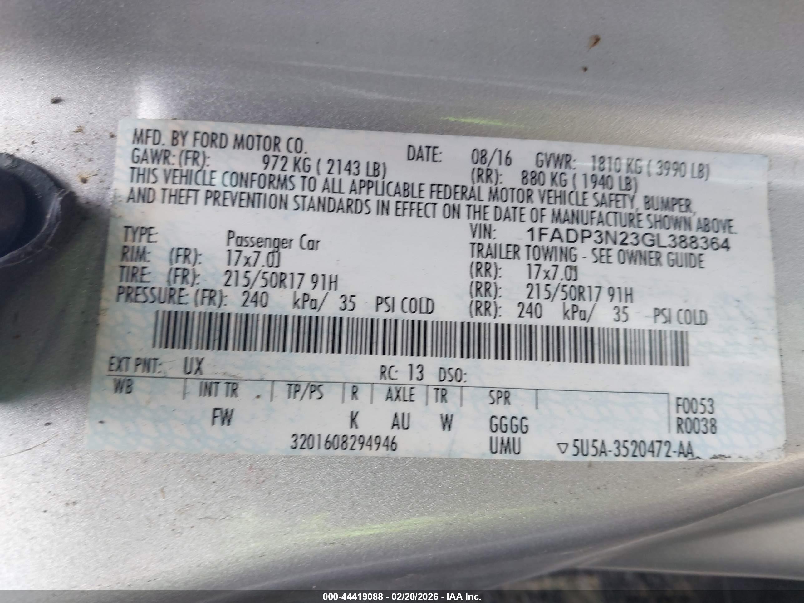 FORD FOCUS image 9