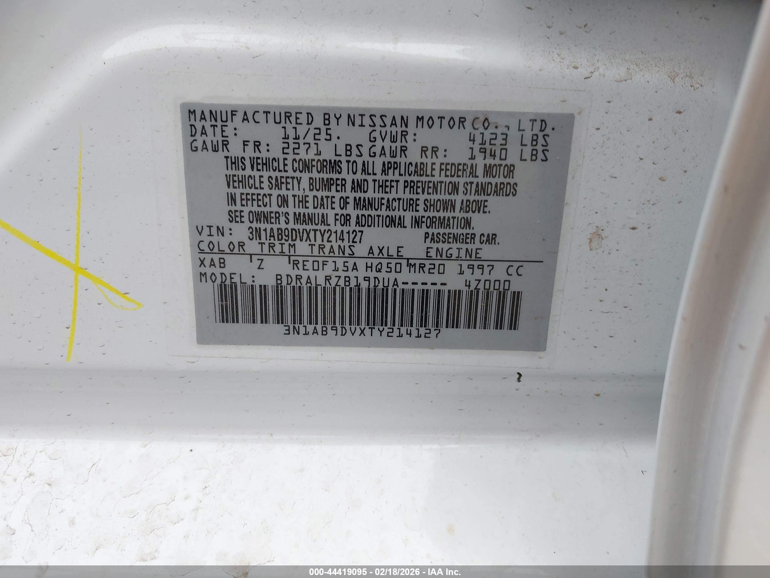 NISSAN SENTRA image 9