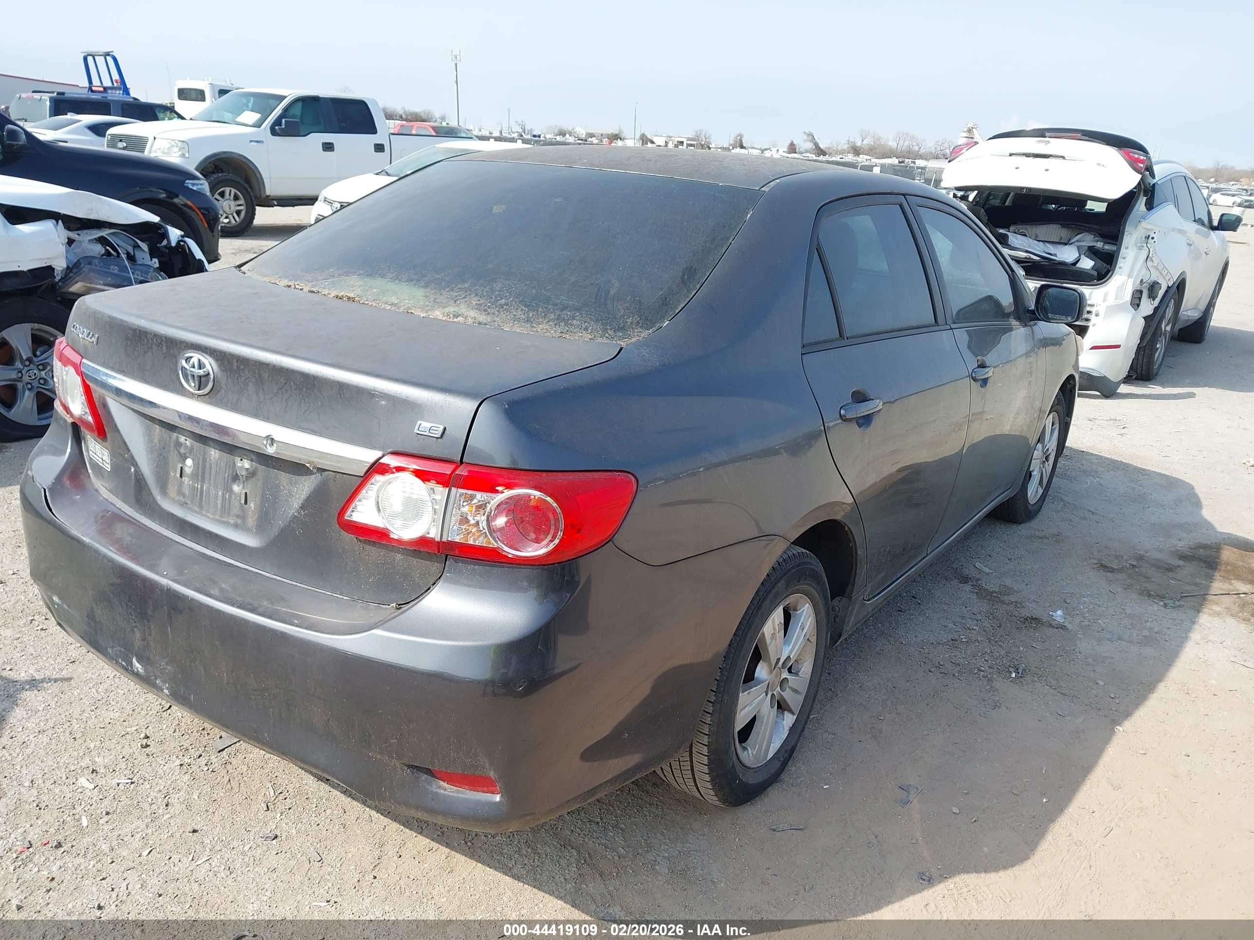 TOYOTA COROLLA image 4