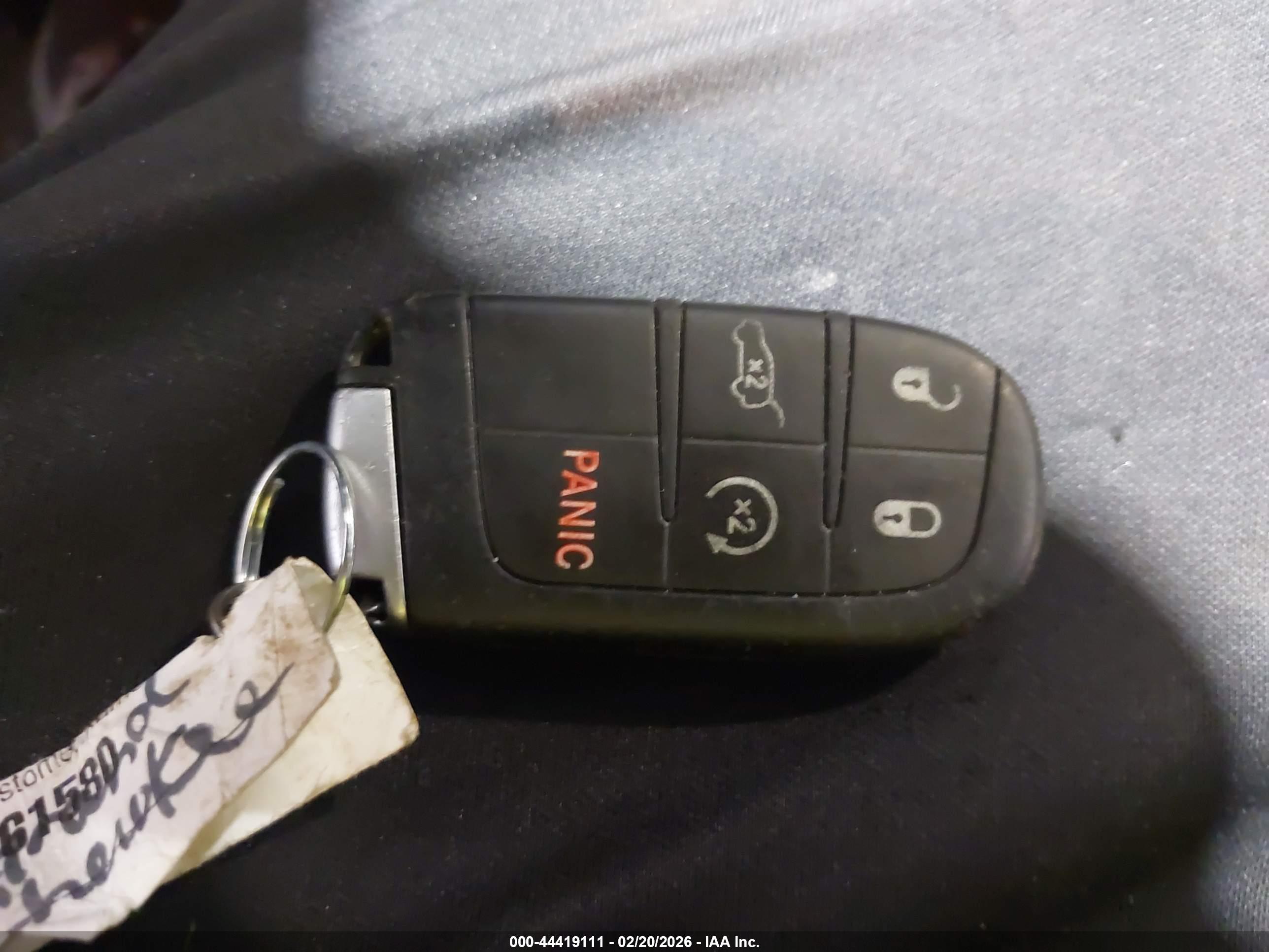 JEEP GRAND image 11