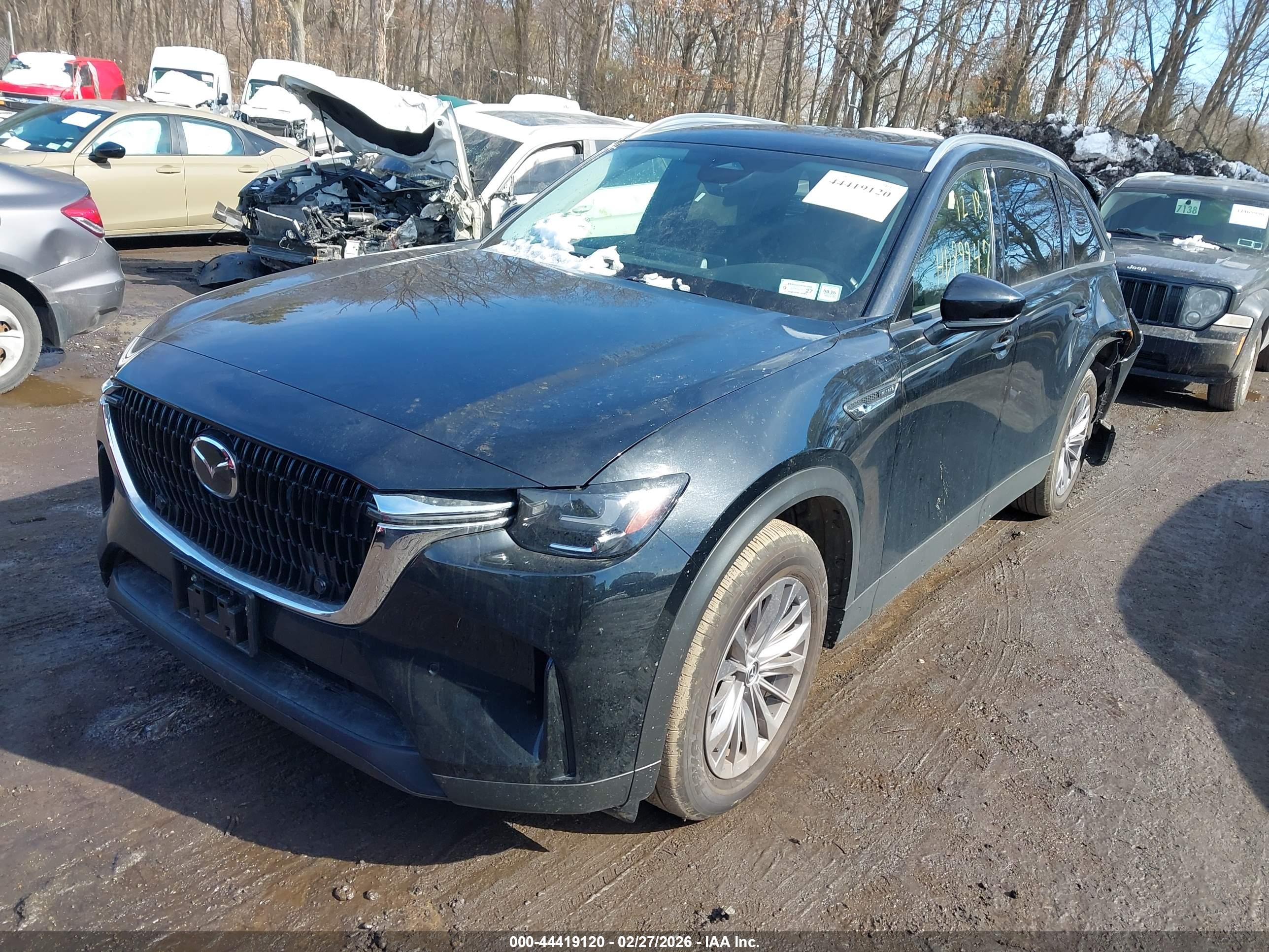 MAZDA CX-90 image 2