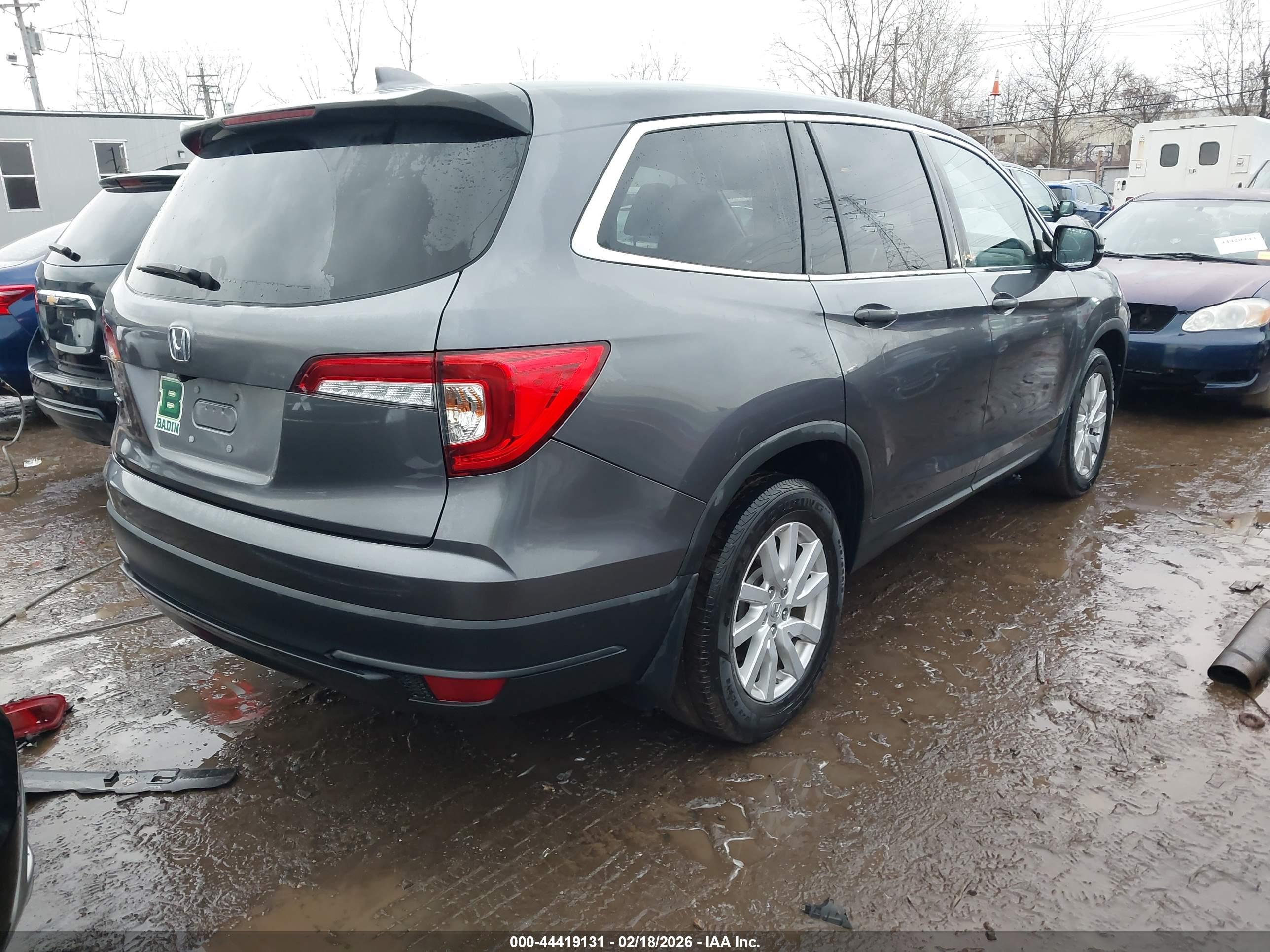 HONDA PILOT image 4