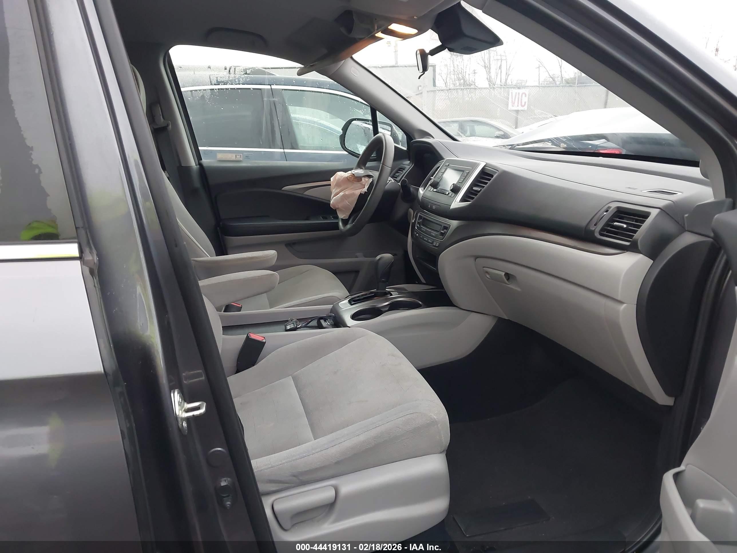 HONDA PILOT image 5