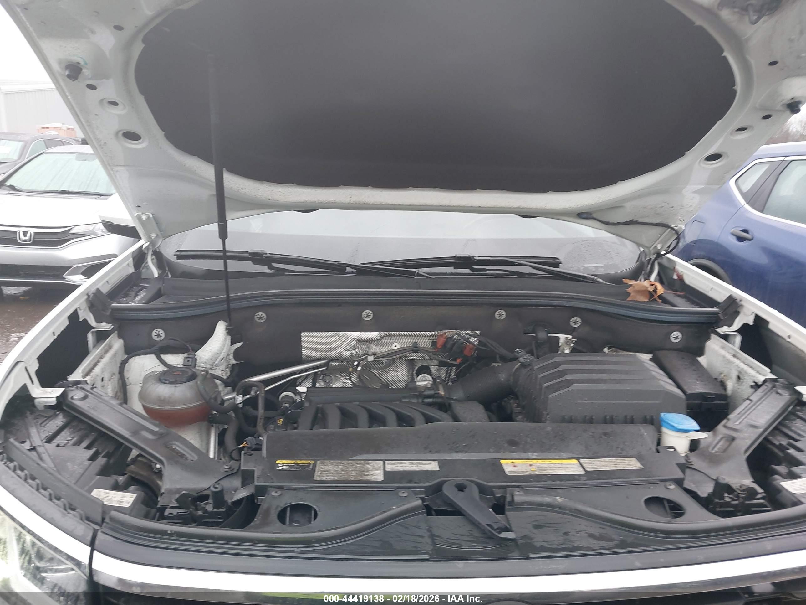 VOLKSWAGEN ATLAS image 10