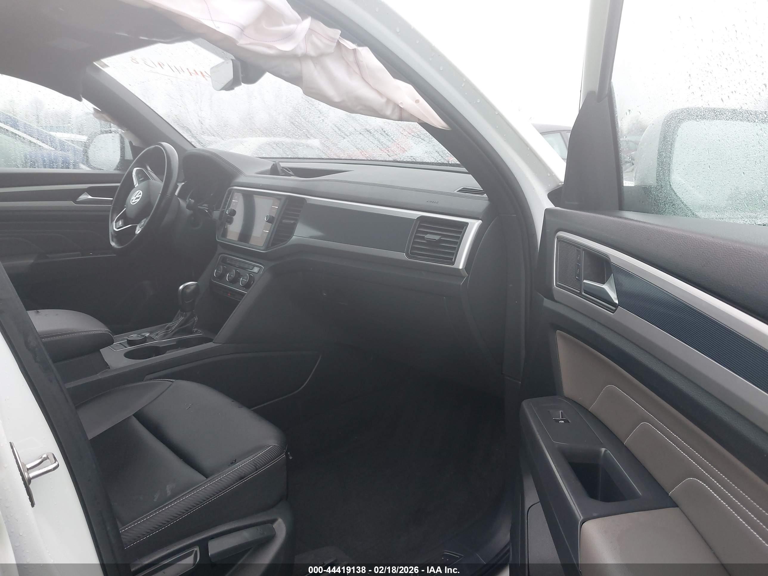 VOLKSWAGEN ATLAS image 5