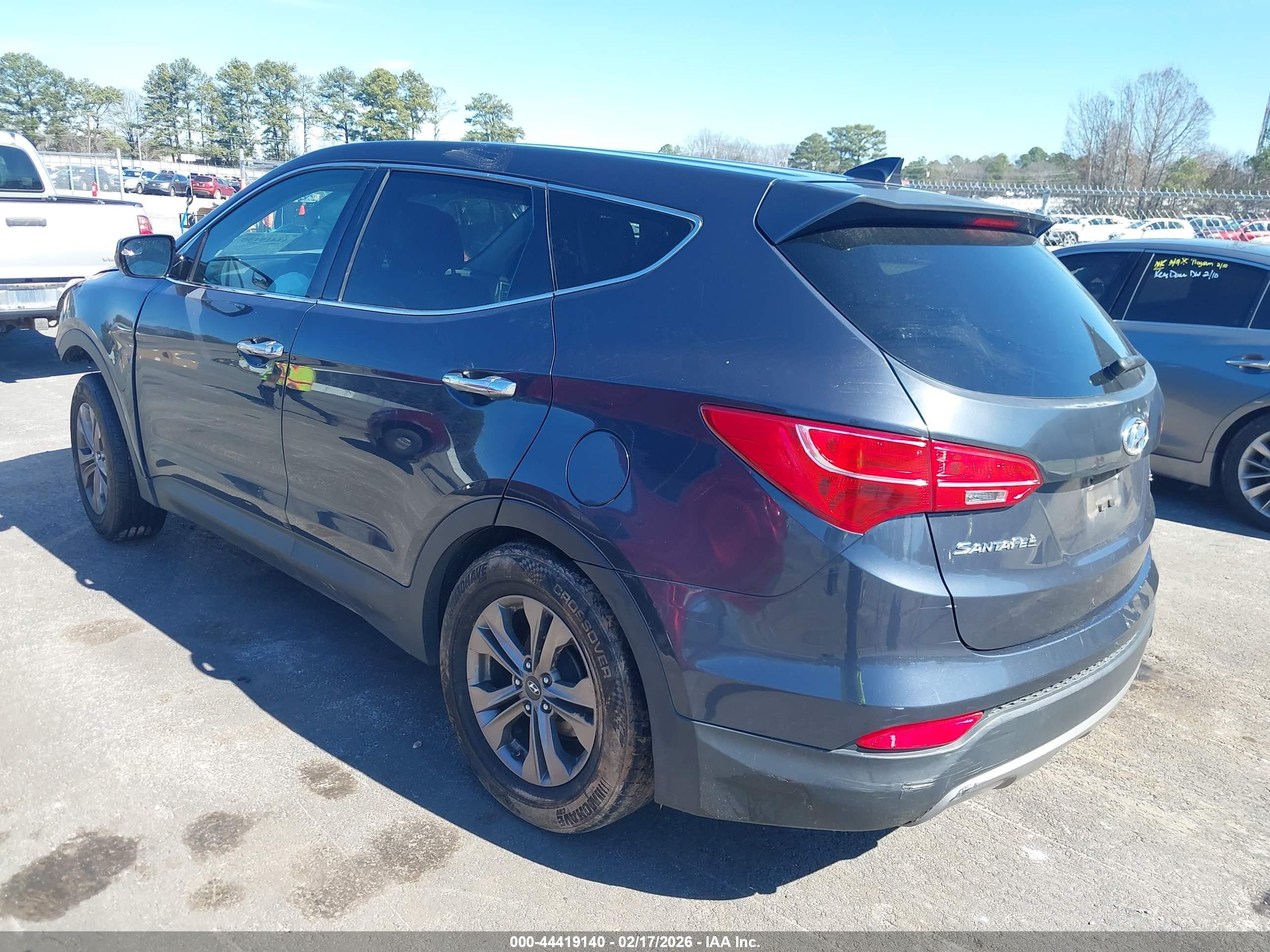 HYUNDAI SANTA image 3
