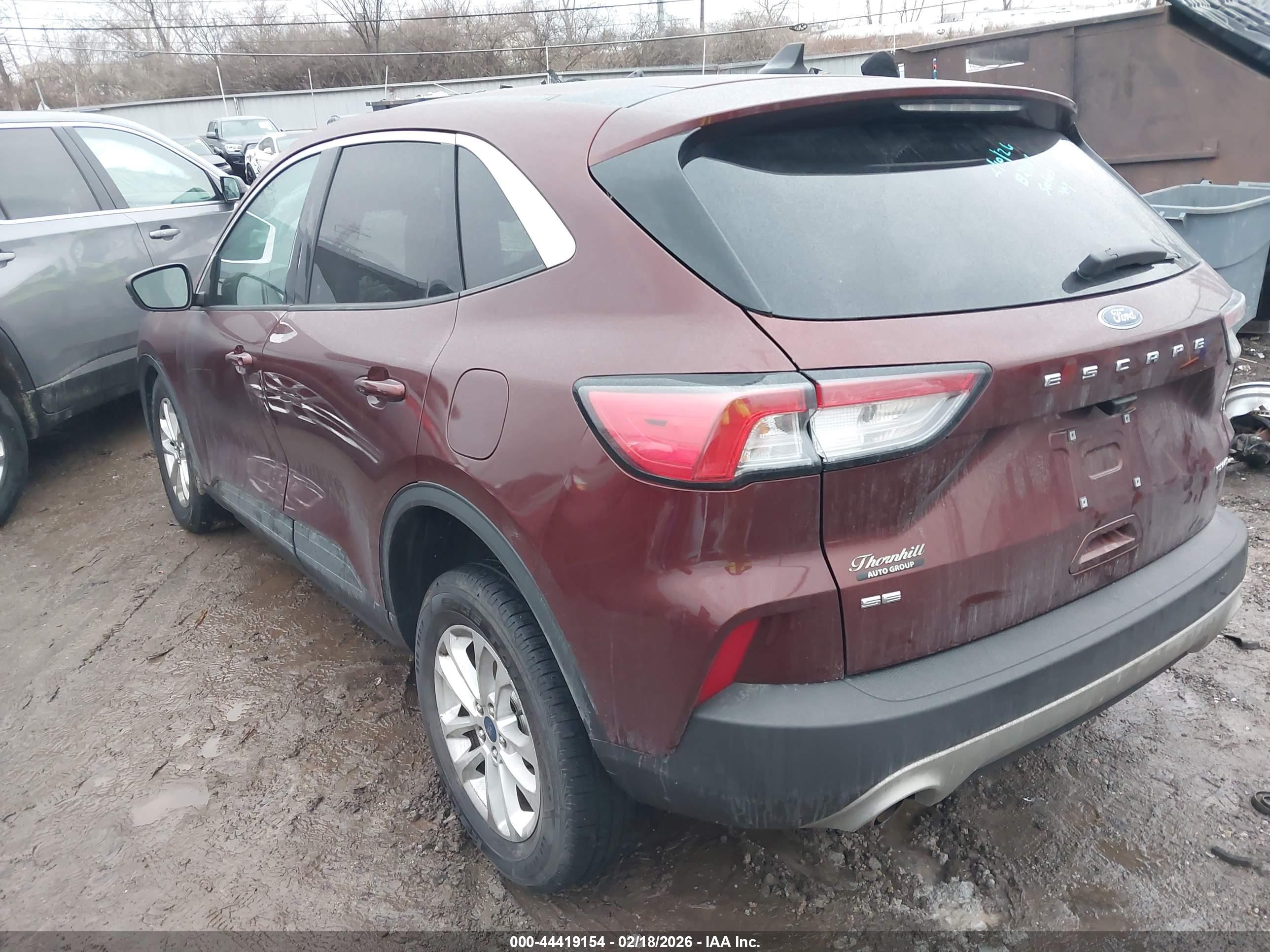 FORD ESCAPE image 3