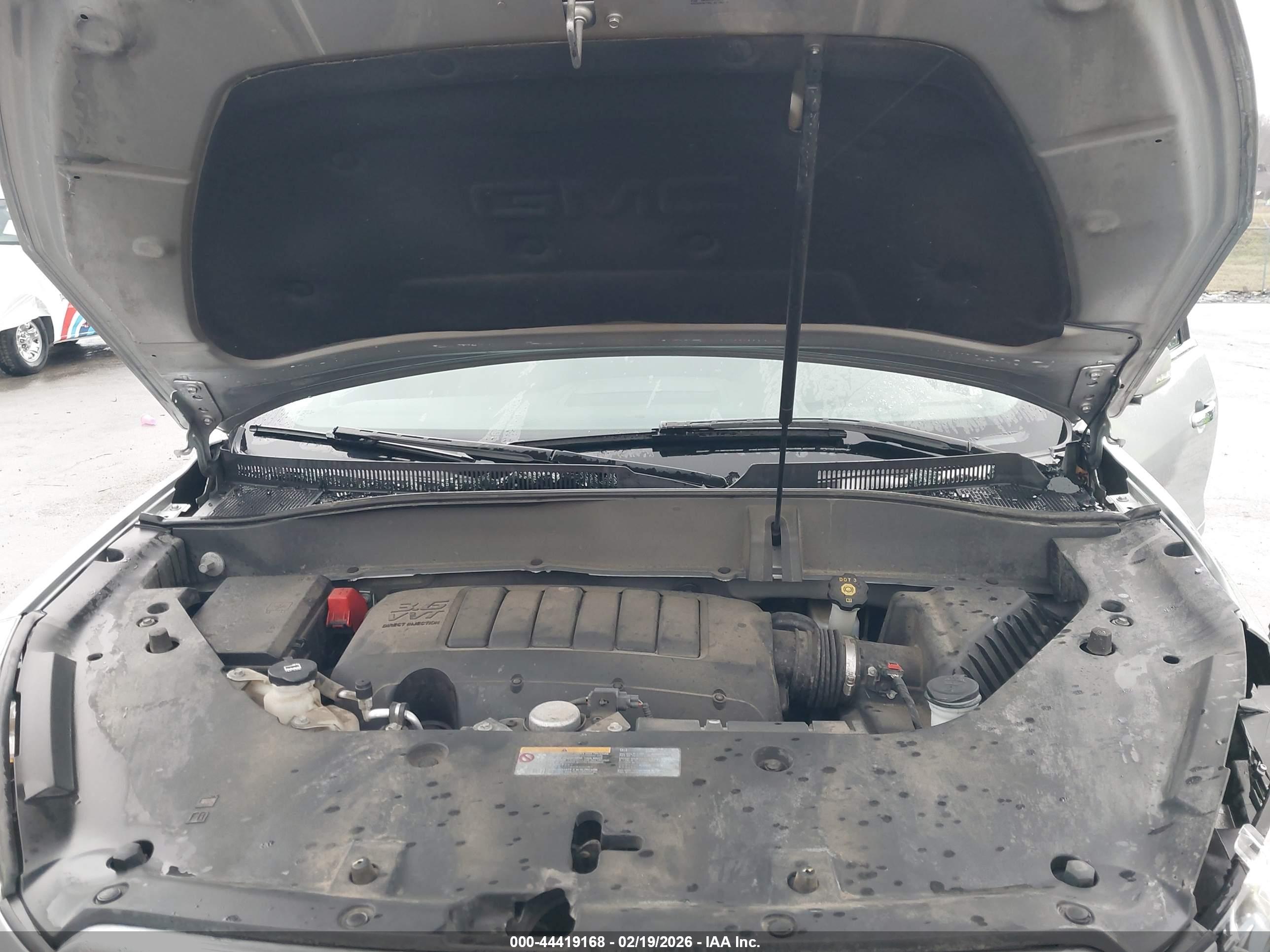 GMC ACADIA image 10