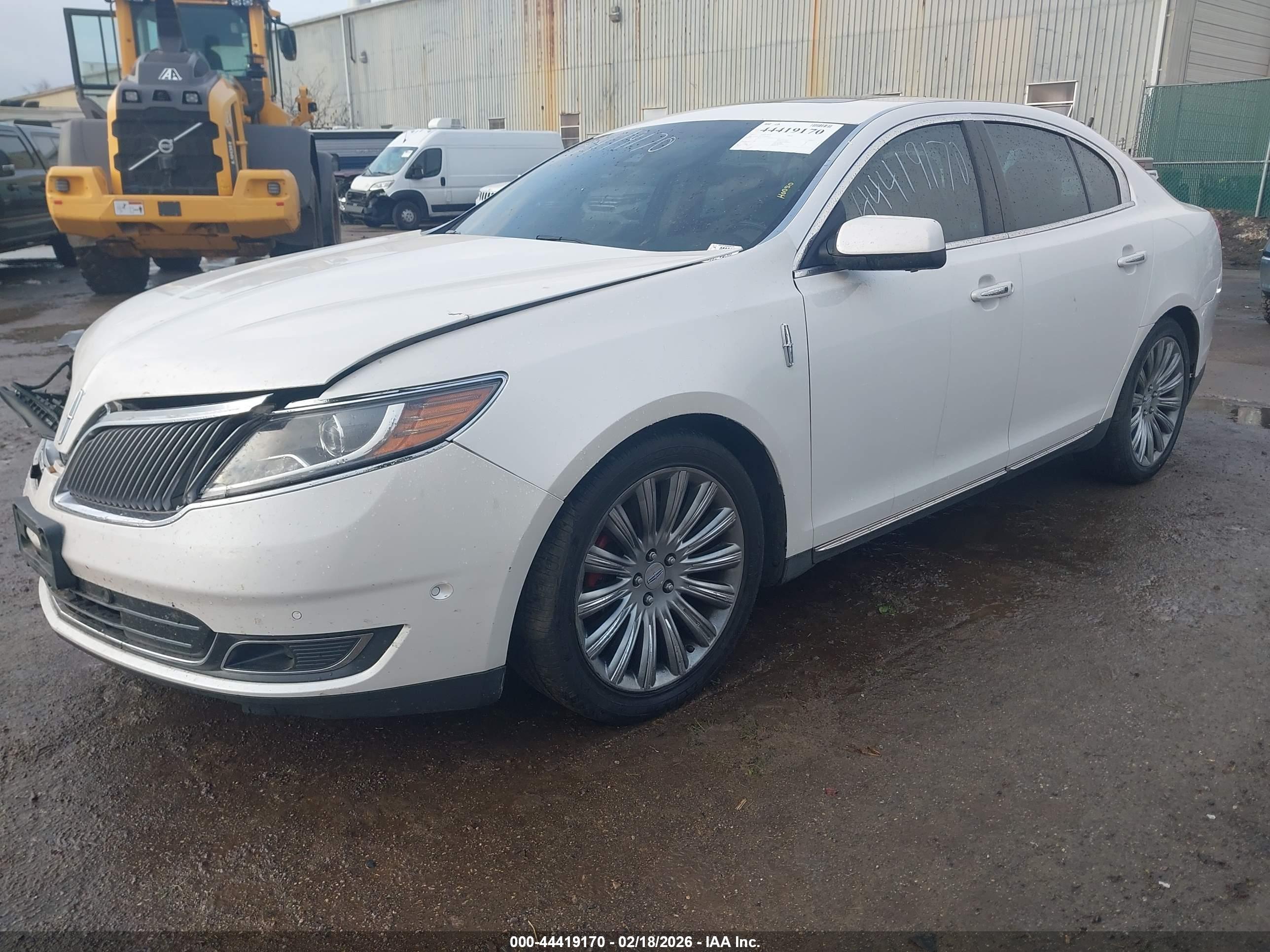 LINCOLN MKS image 2