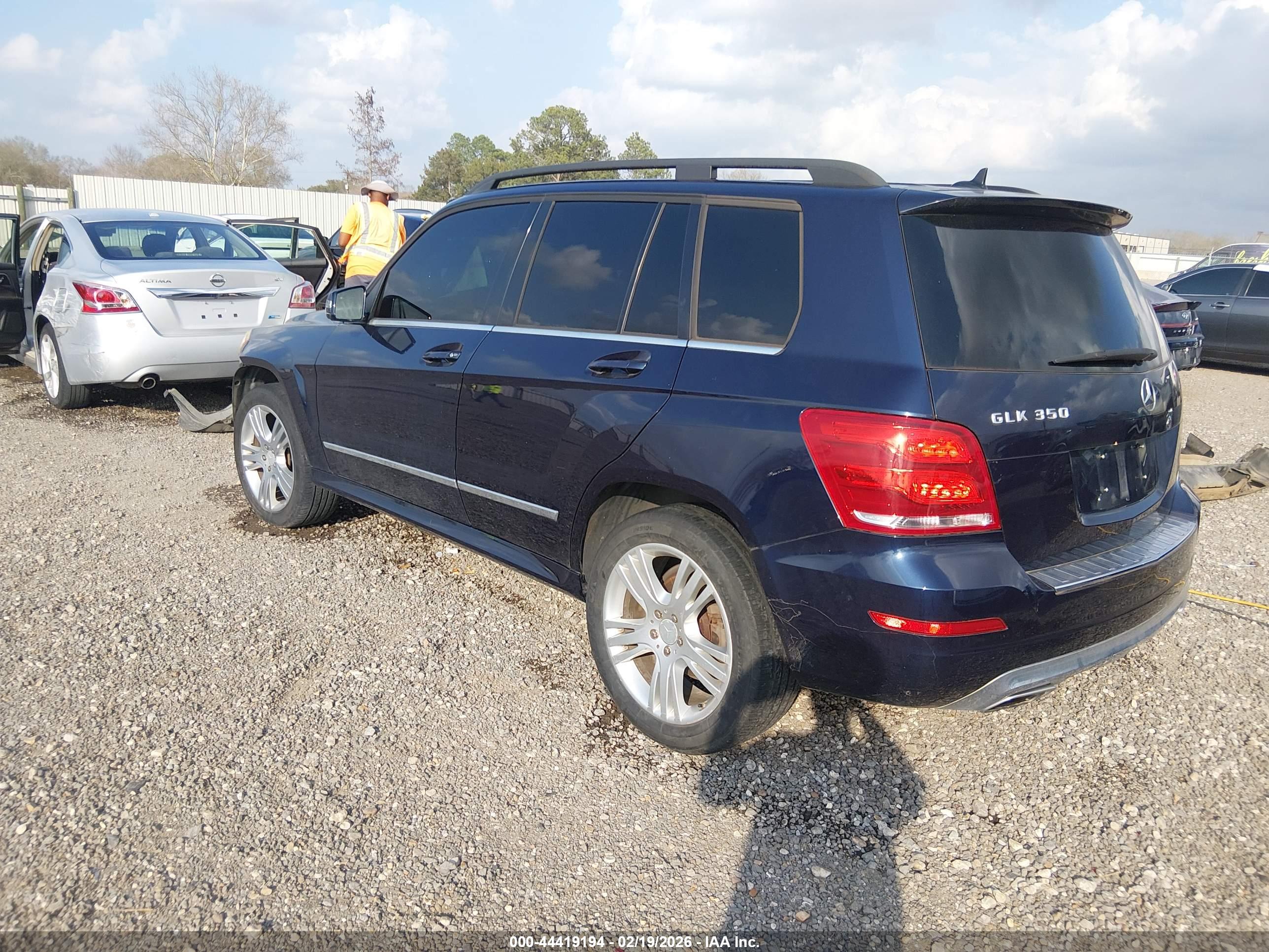 MERCEDES-BENZ GLK image 3