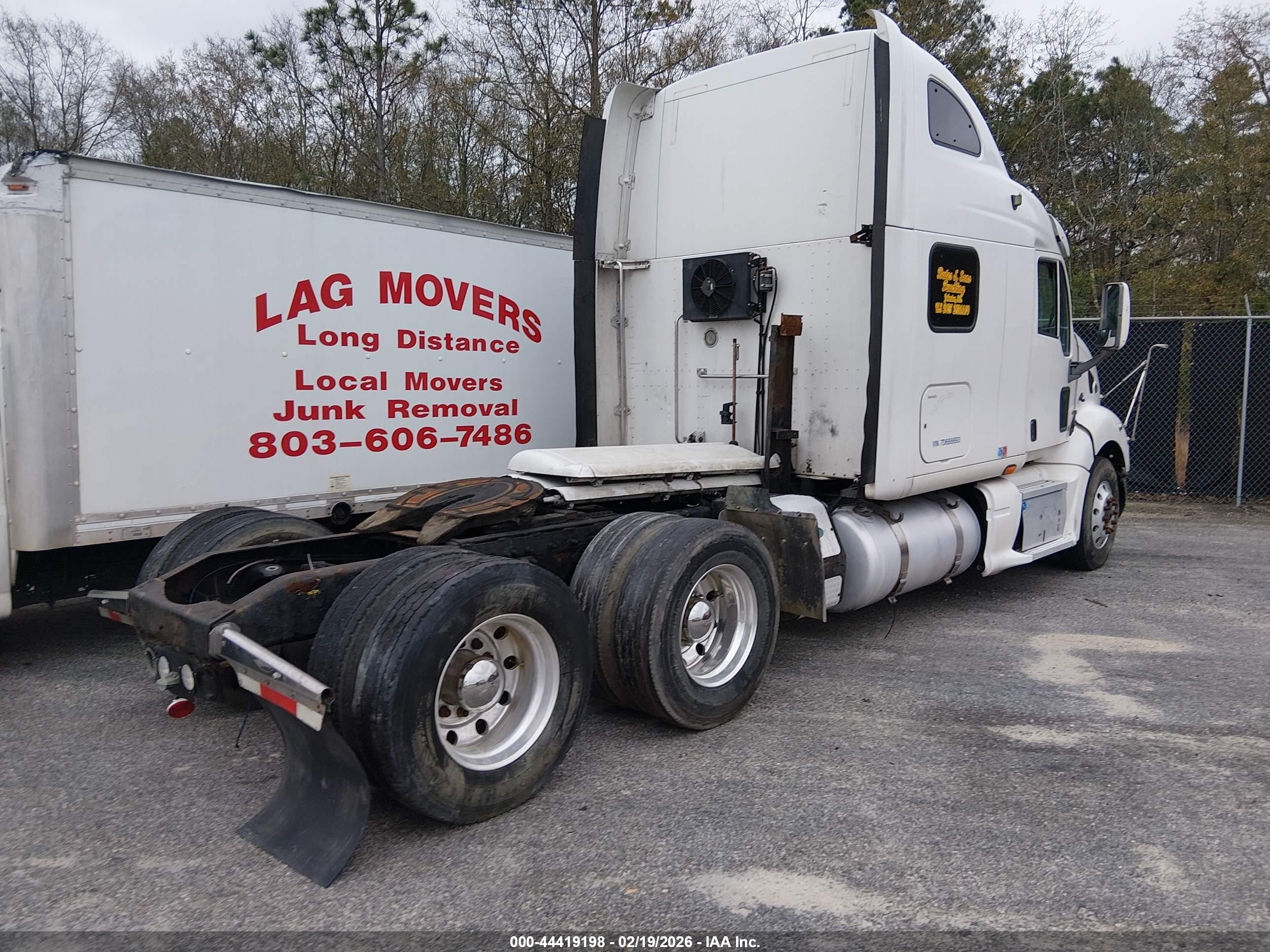PETERBILT 387 image 4