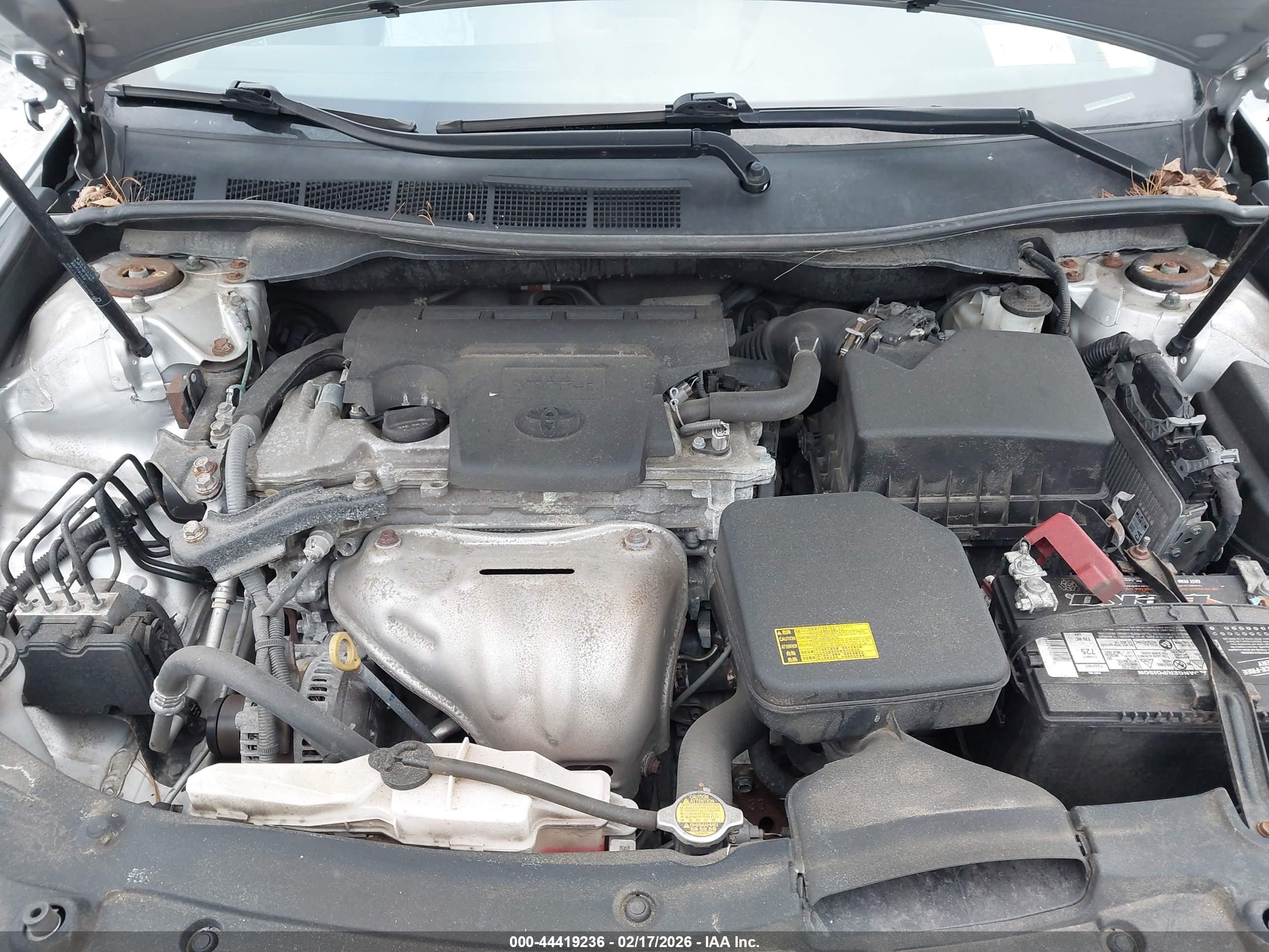 TOYOTA CAMRY image 10