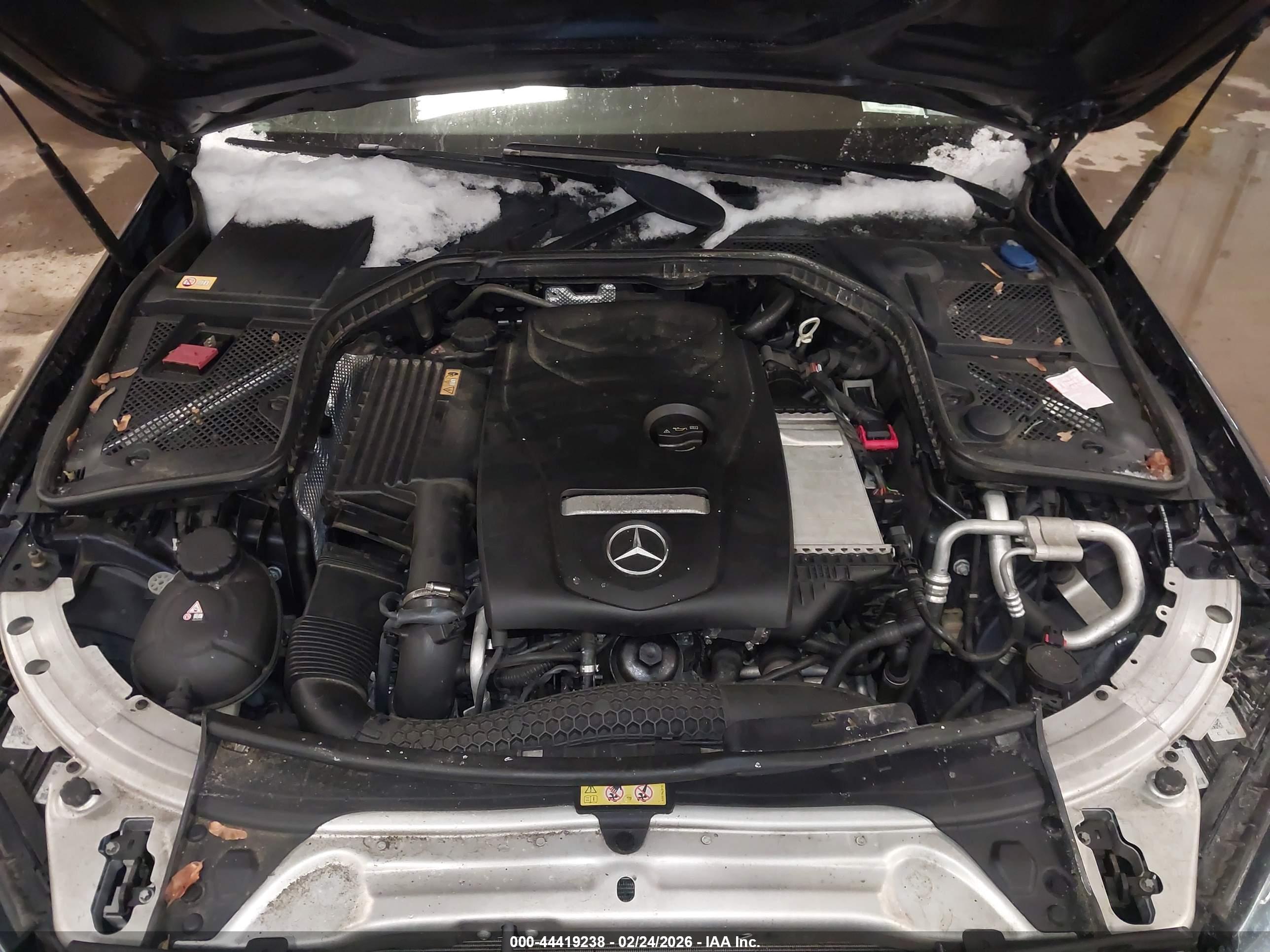 MERCEDES-BENZ C image 10