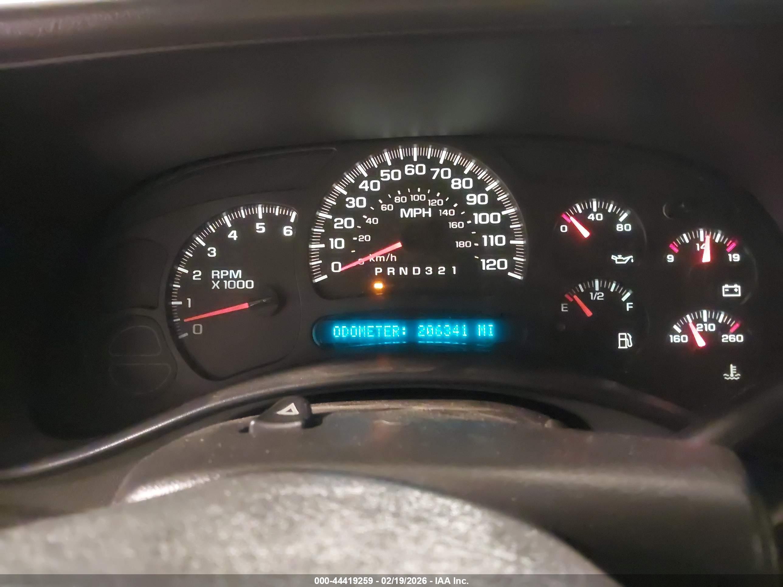 CHEVROLET SILVERADO image 7