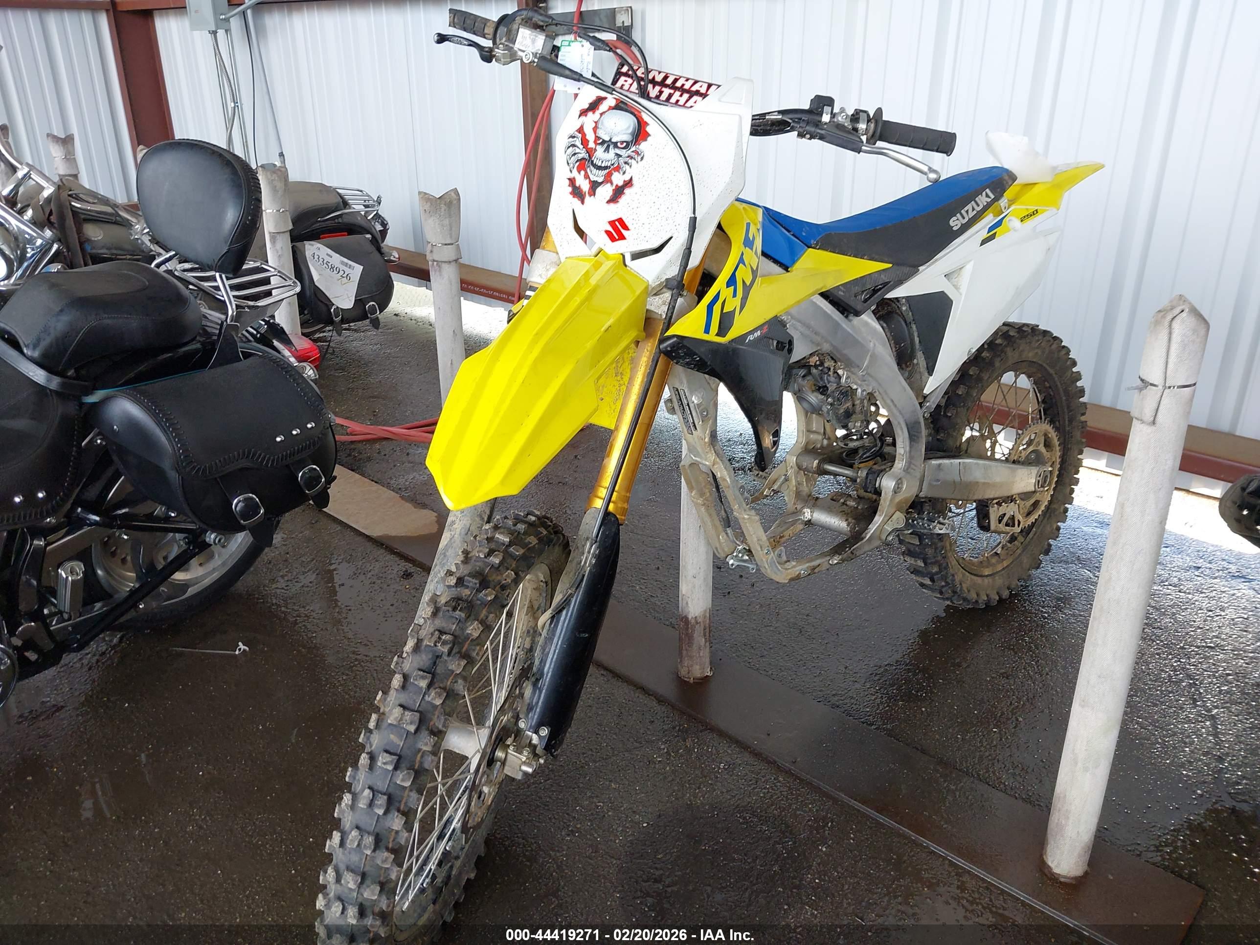 SUZUKI RM-Z250 image 2