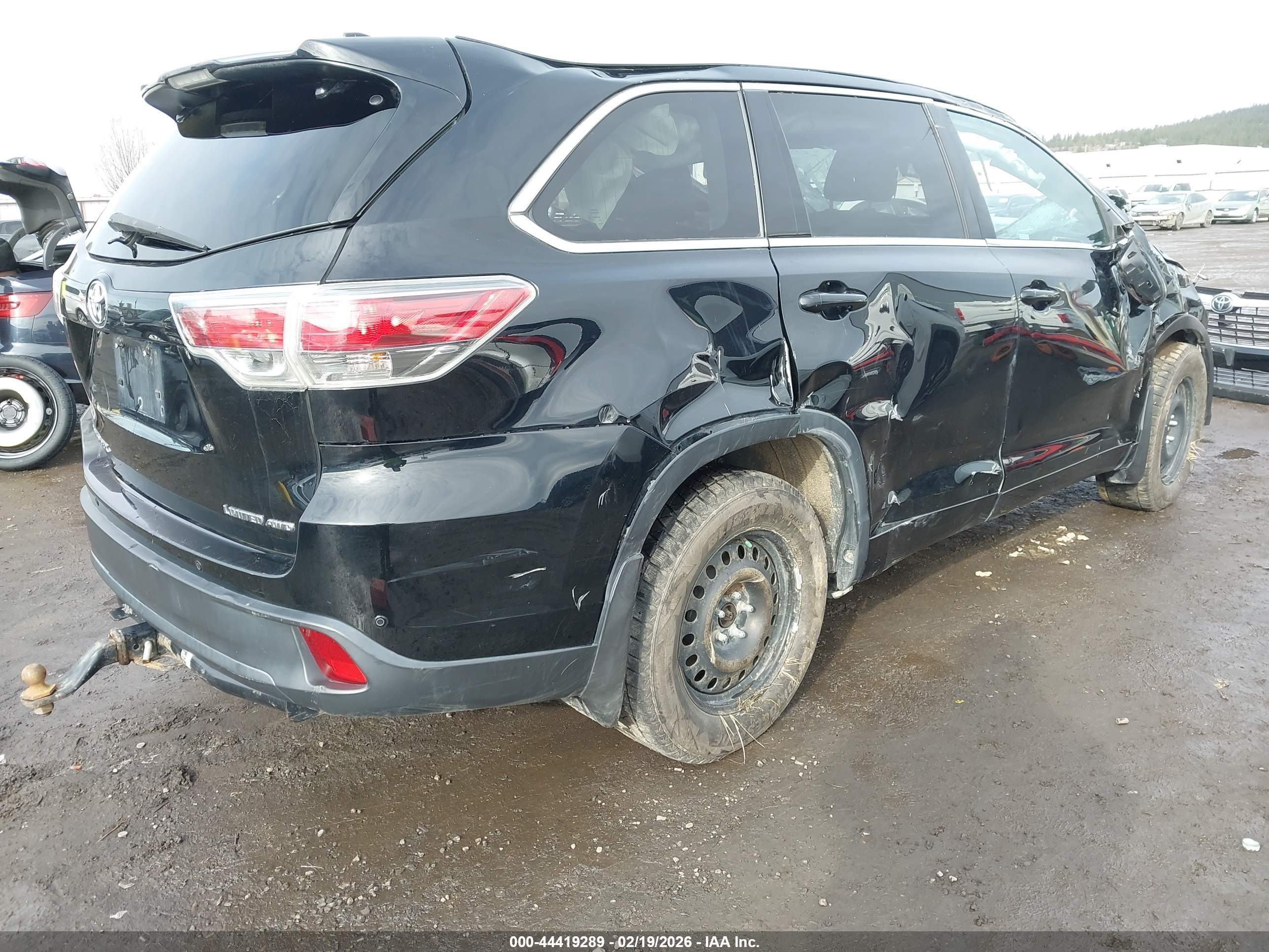 TOYOTA HIGHLANDER image 4