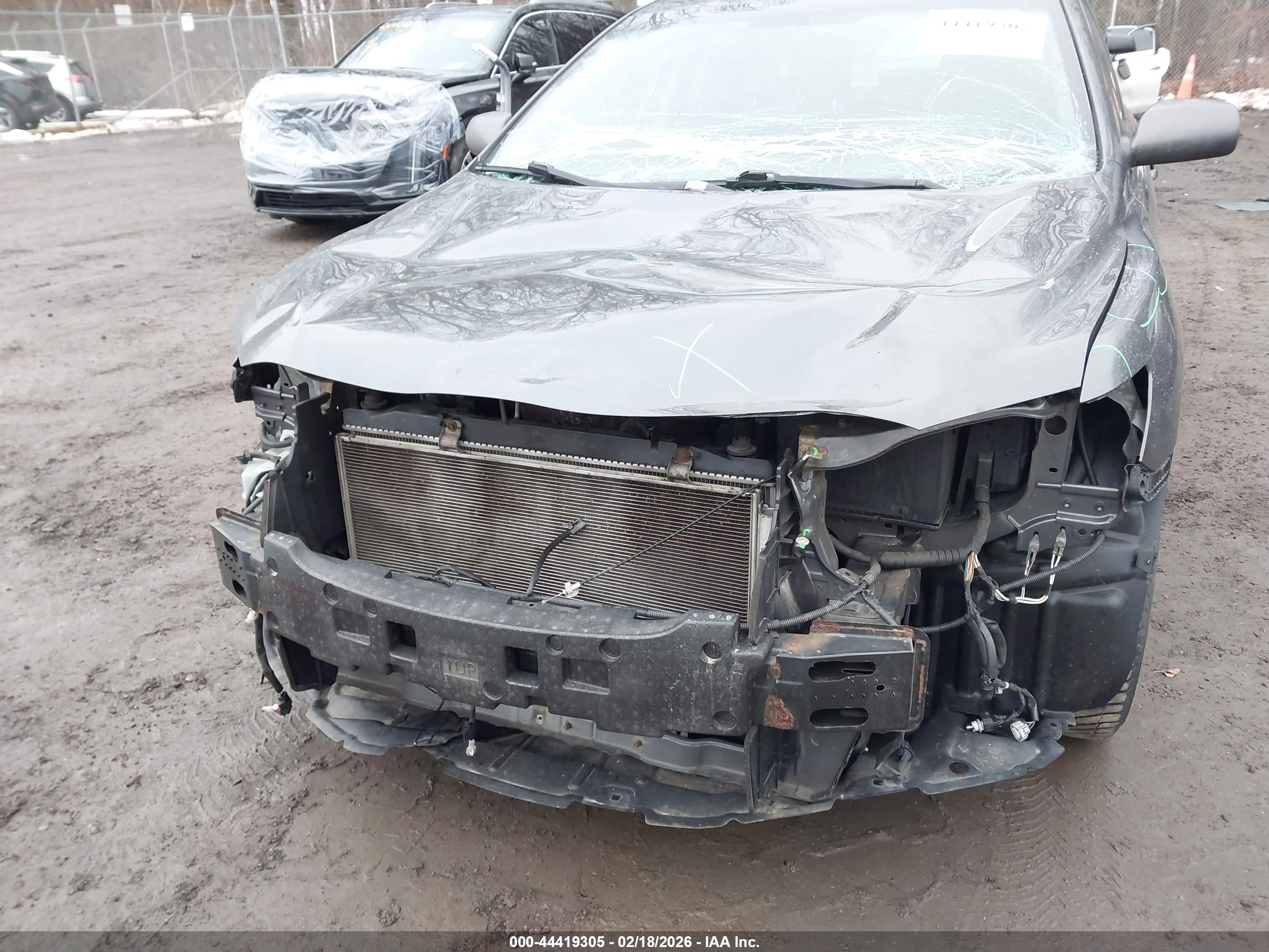 TOYOTA CAMRY image 6