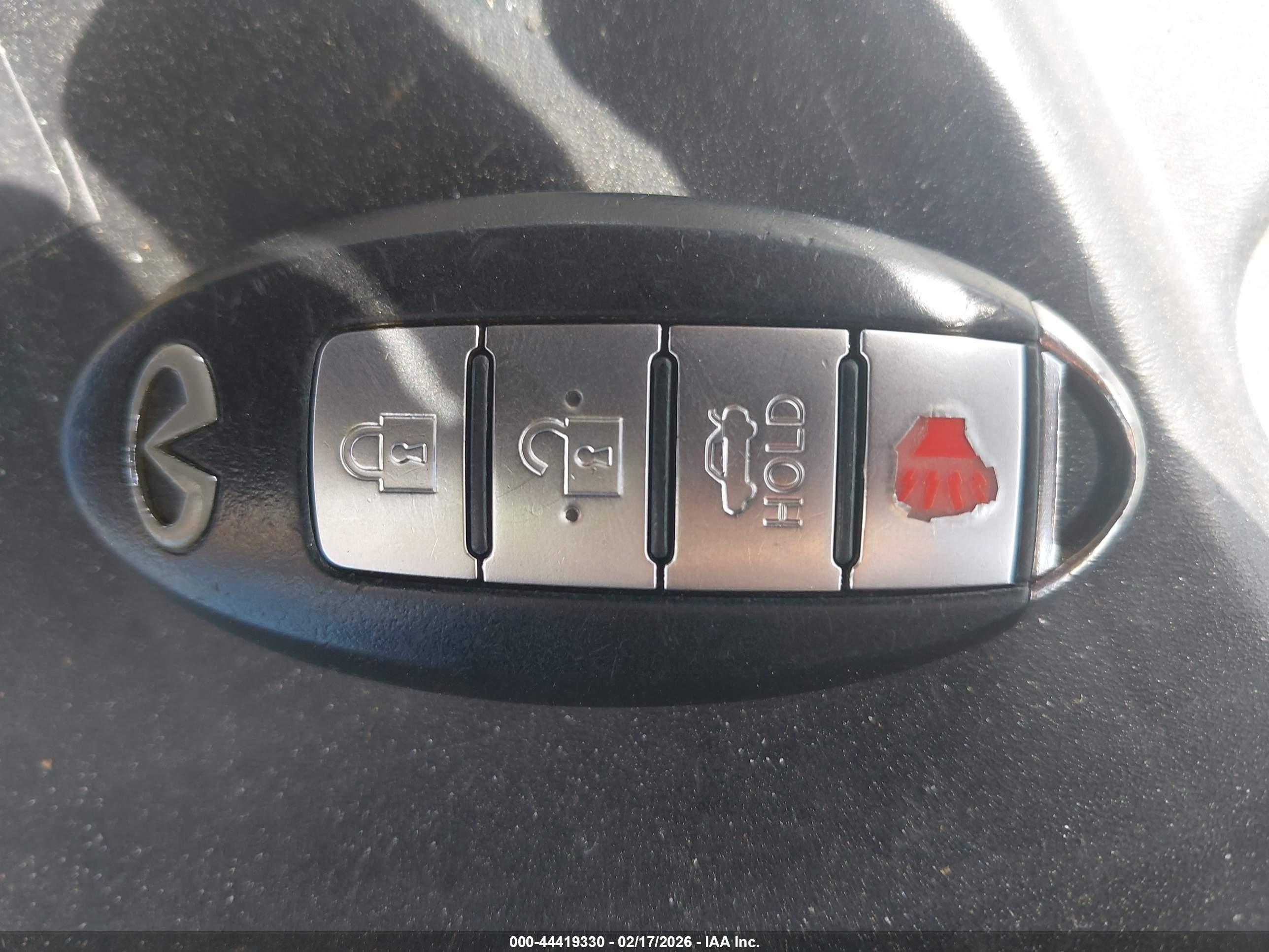 INFINITI G37 image 11