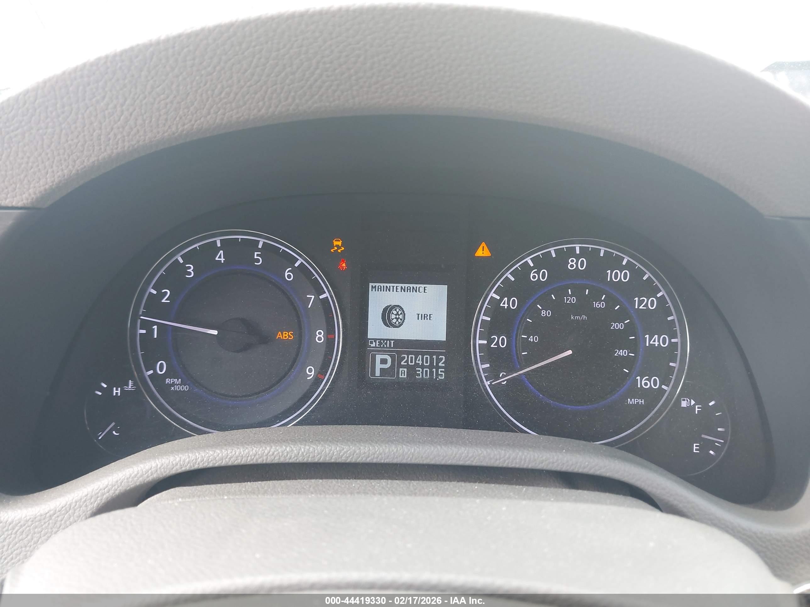 INFINITI G37 image 7