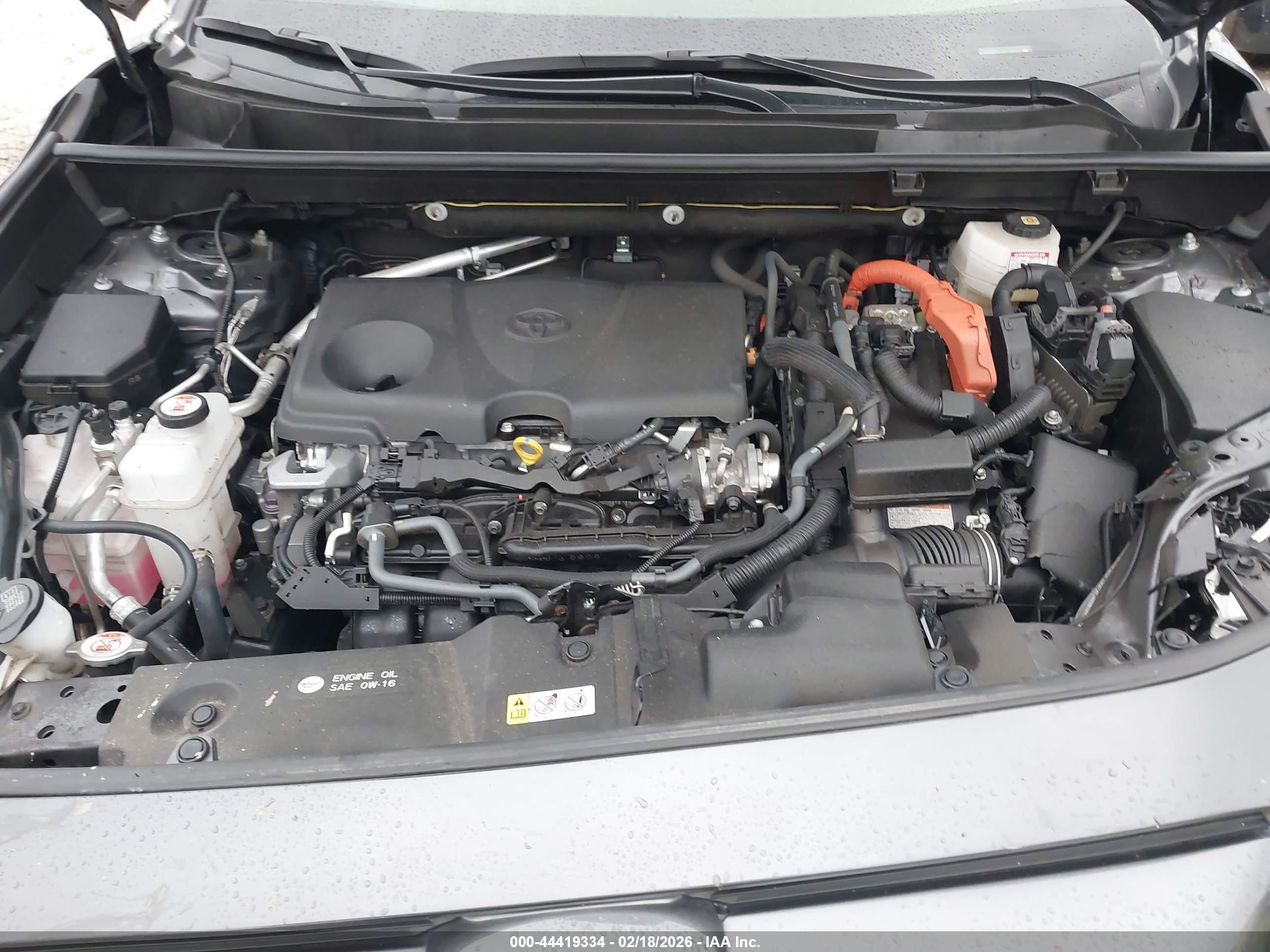 TOYOTA RAV4 image 10