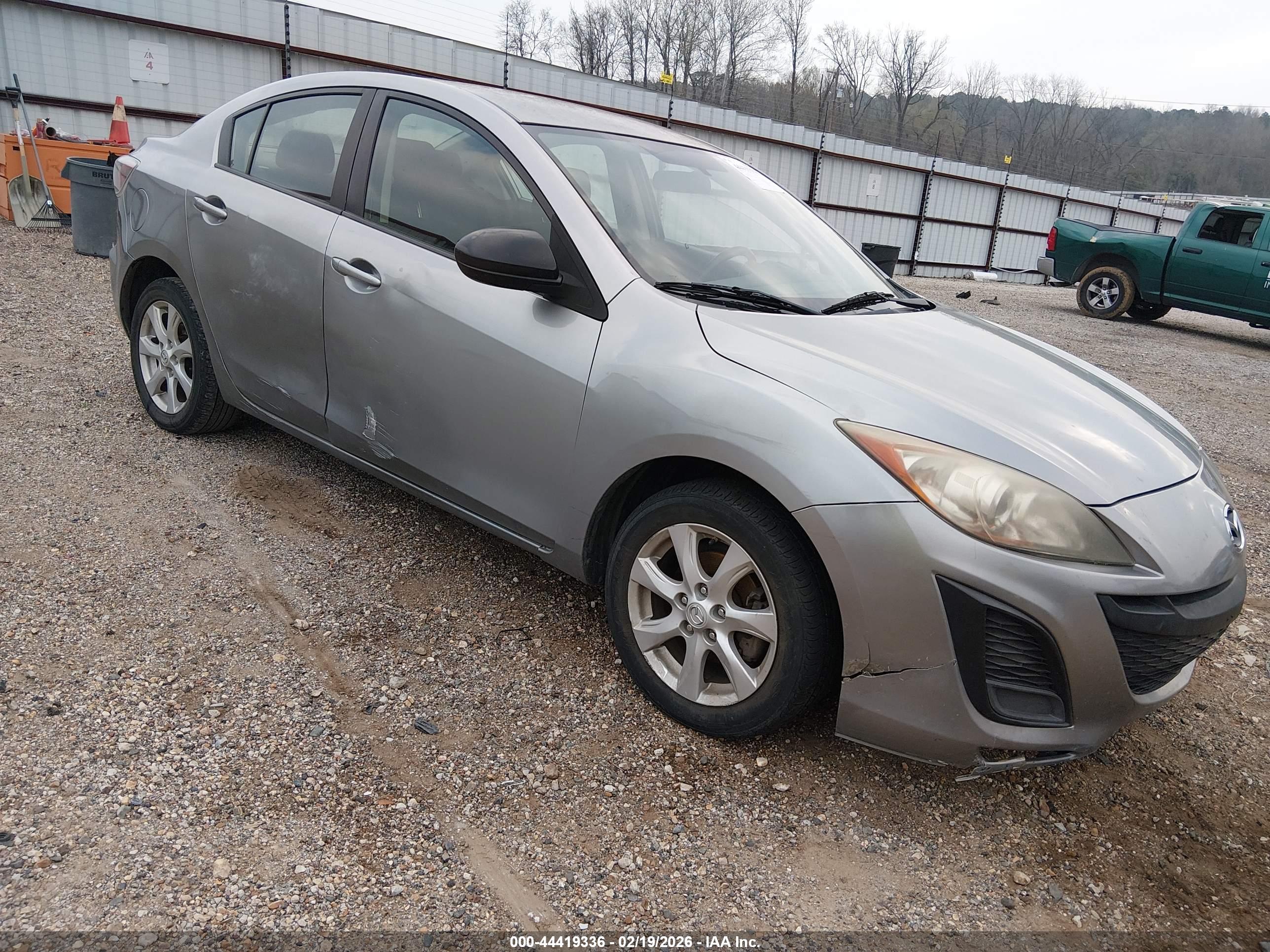 MAZDA MAZDA3 image 6