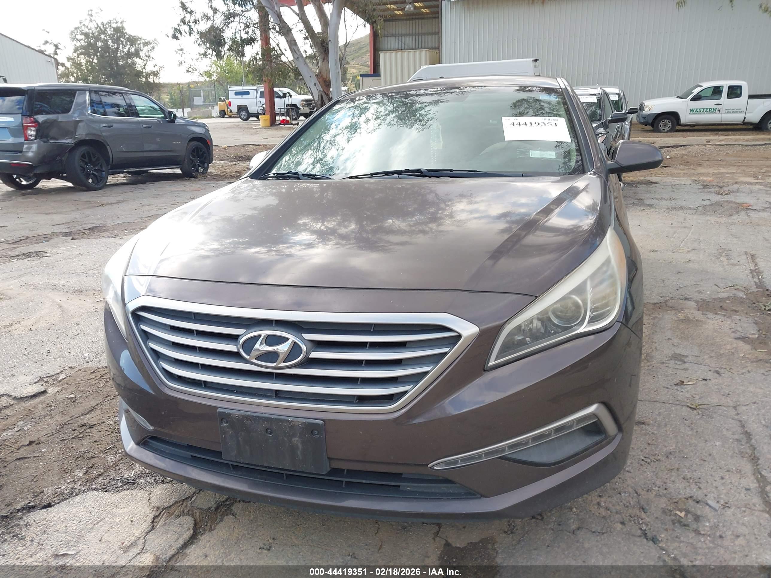 HYUNDAI SONATA image 6