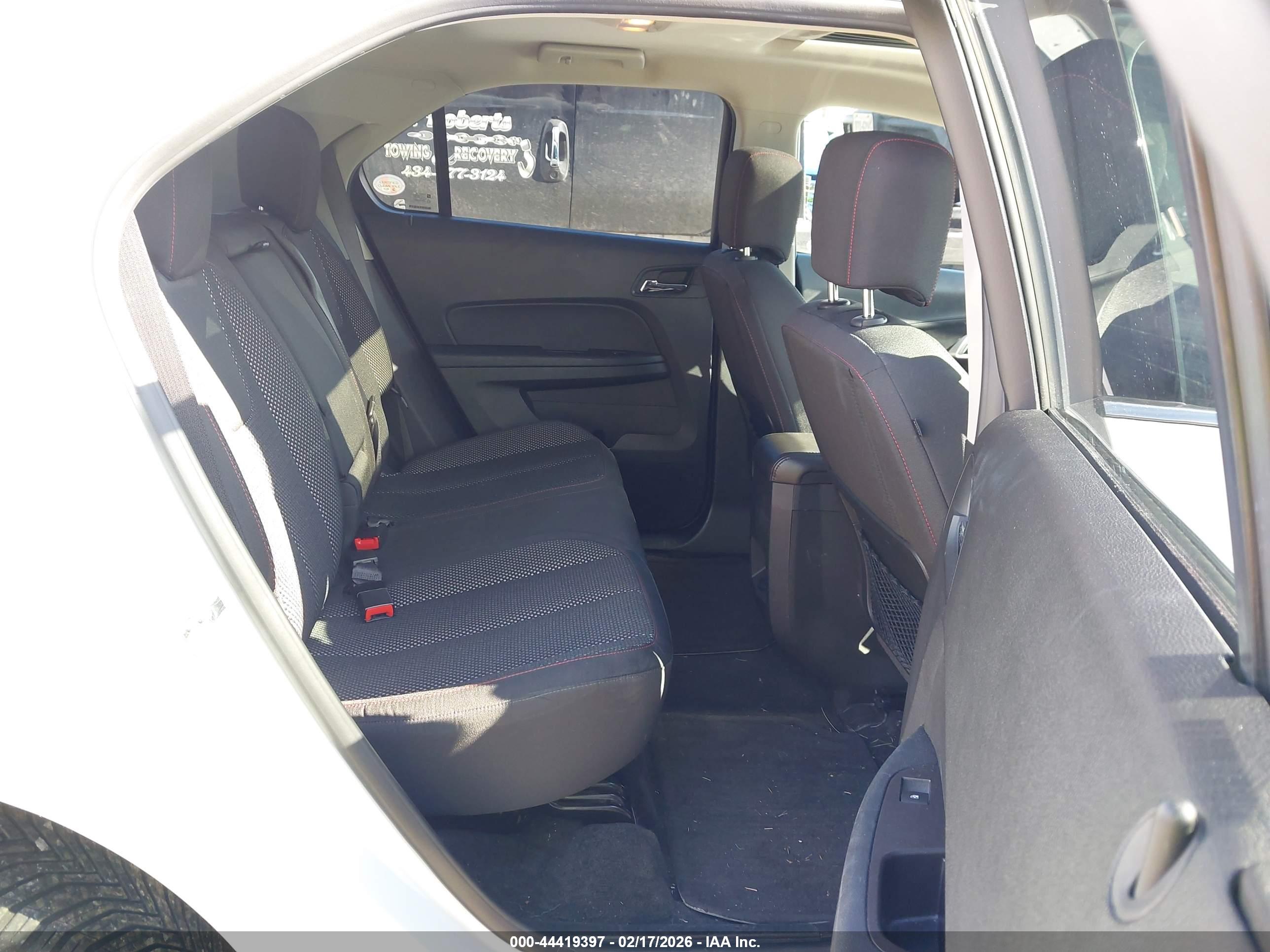 CHEVROLET EQUINOX image 8
