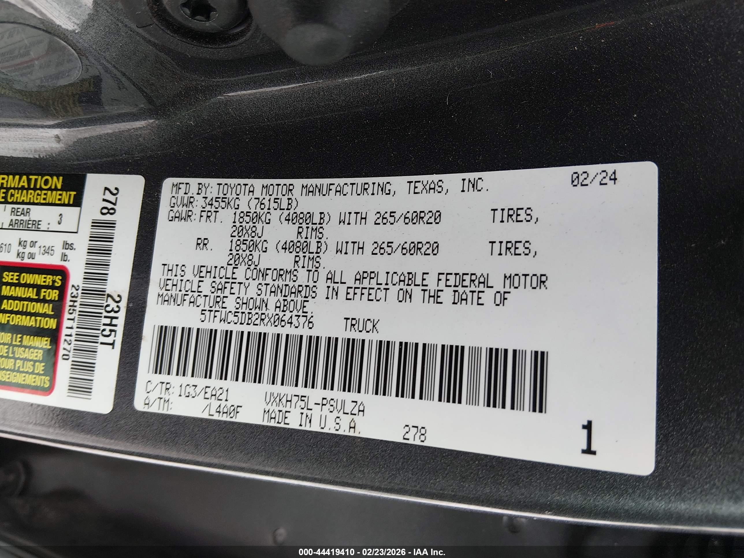 TOYOTA TUNDRA image 9
