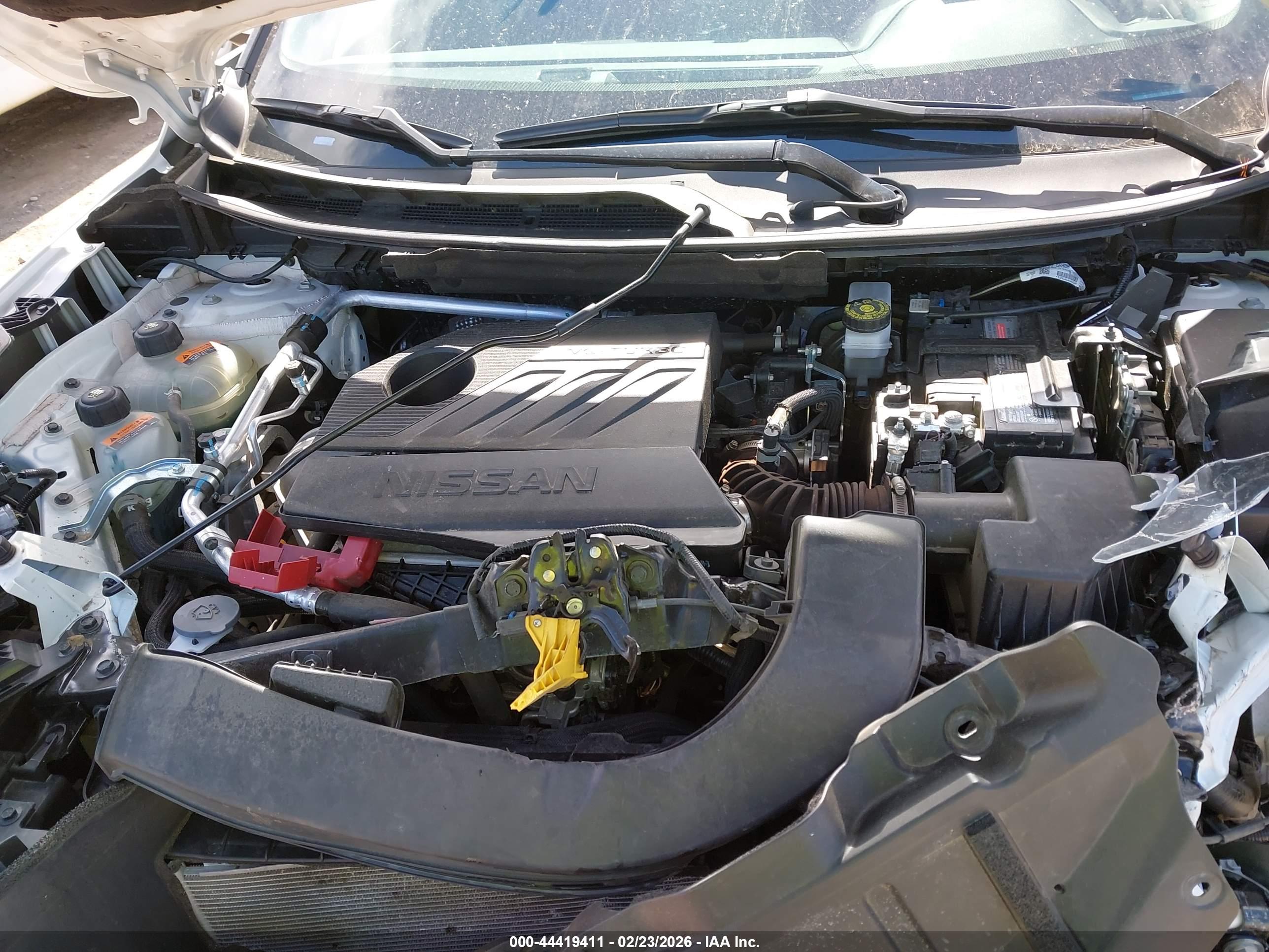 NISSAN ROGUE image 10