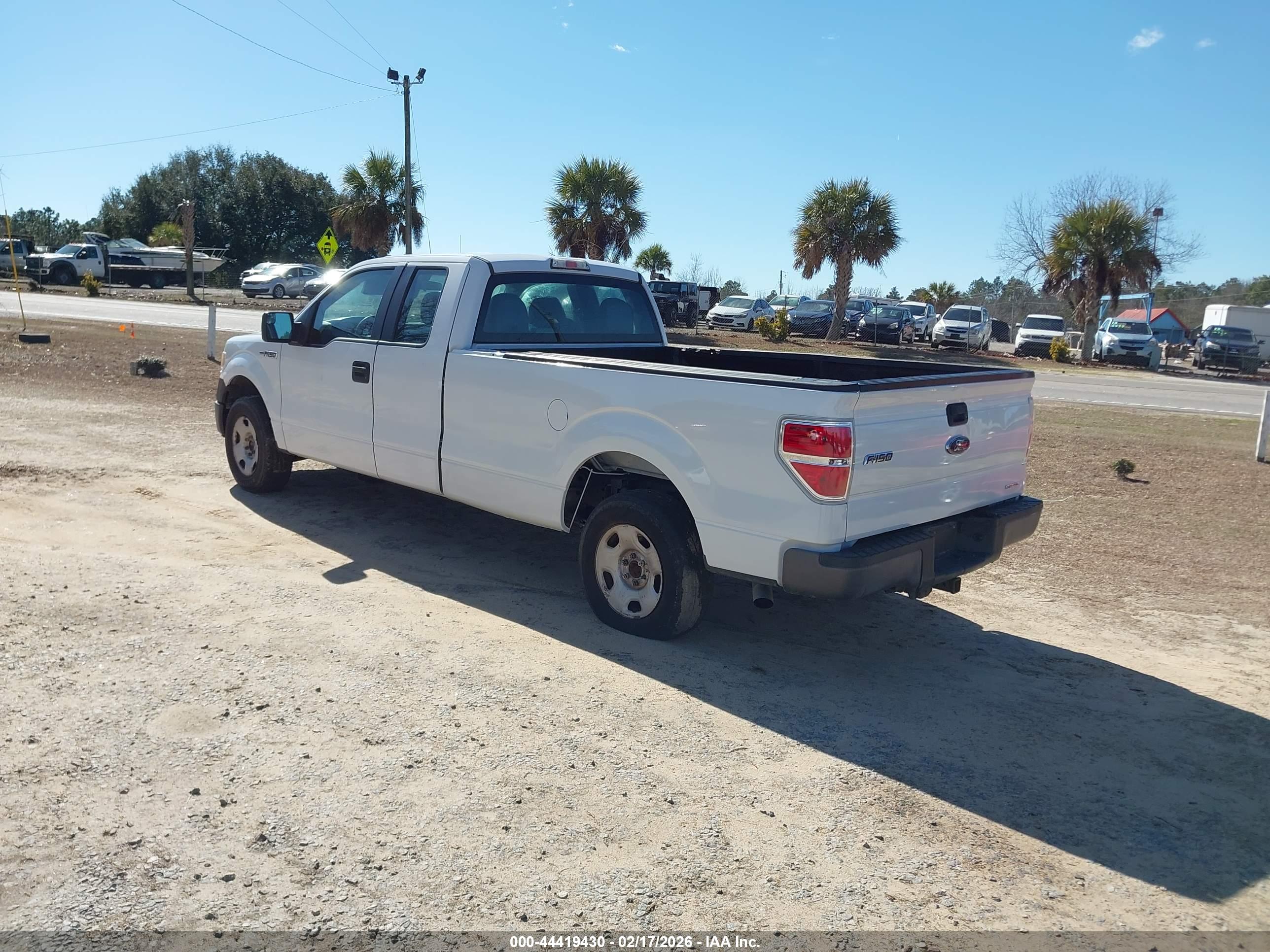FORD F-150 image 3
