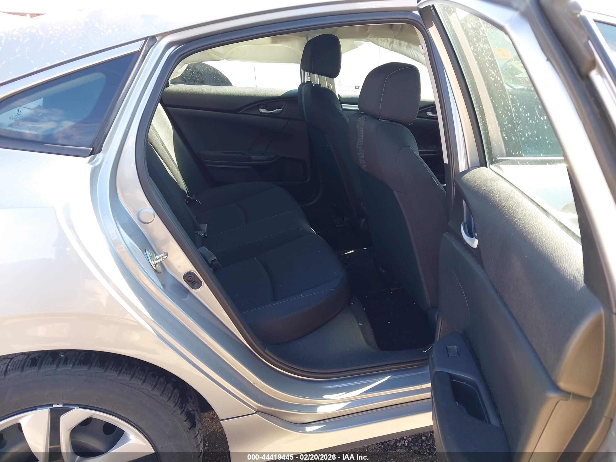 HONDA CIVIC image 8