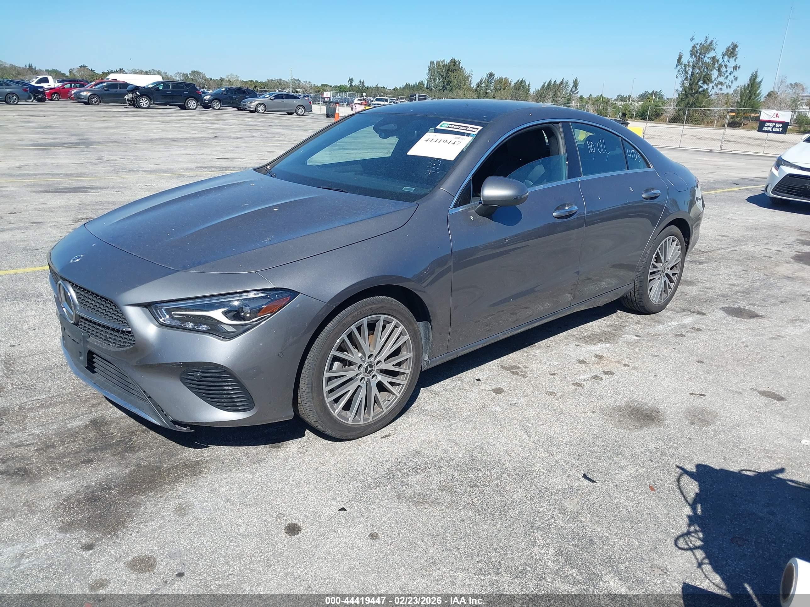 MERCEDES-BENZ CLA image 2