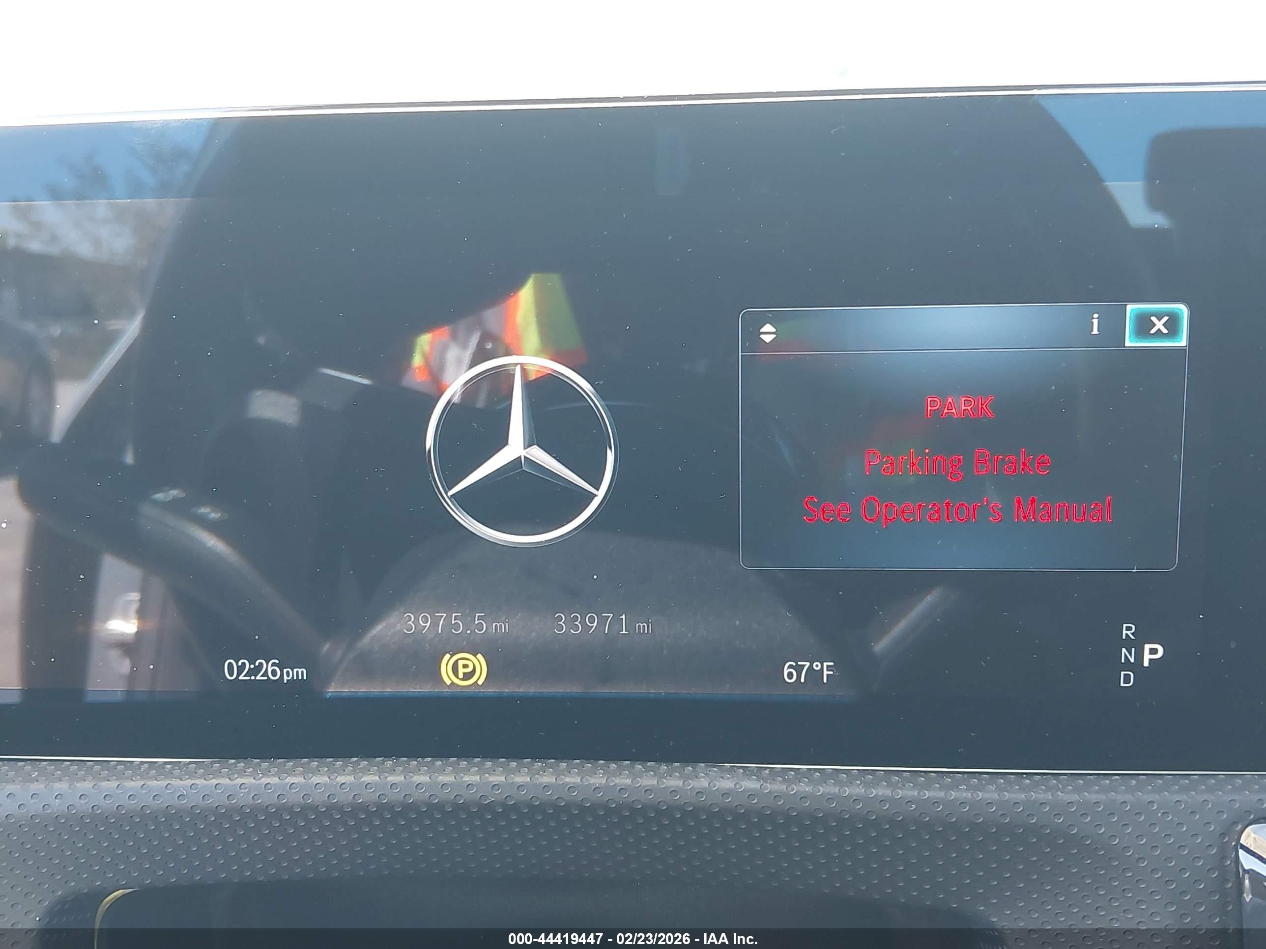 MERCEDES-BENZ CLA image 7
