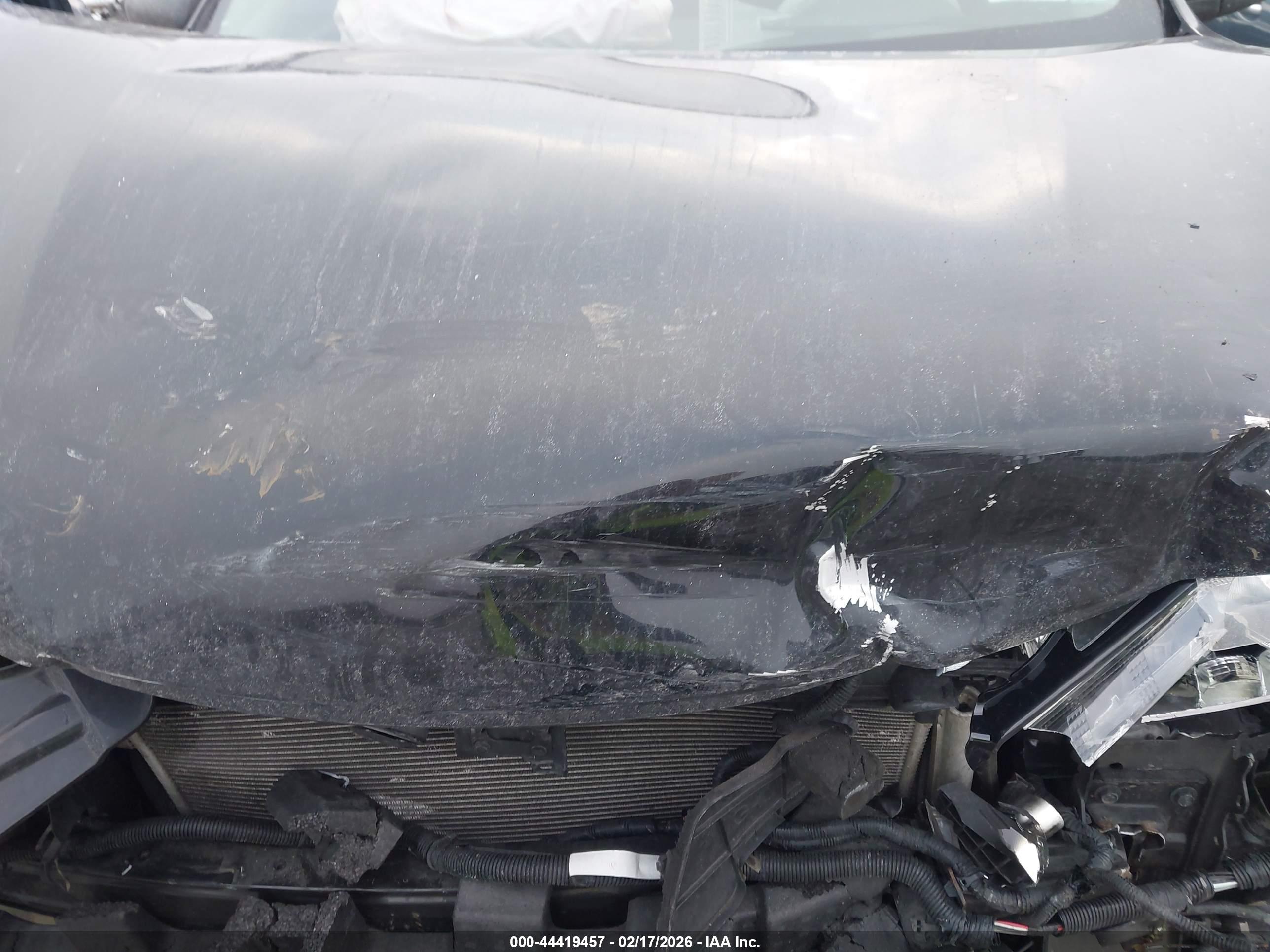 NISSAN ROGUE image 10
