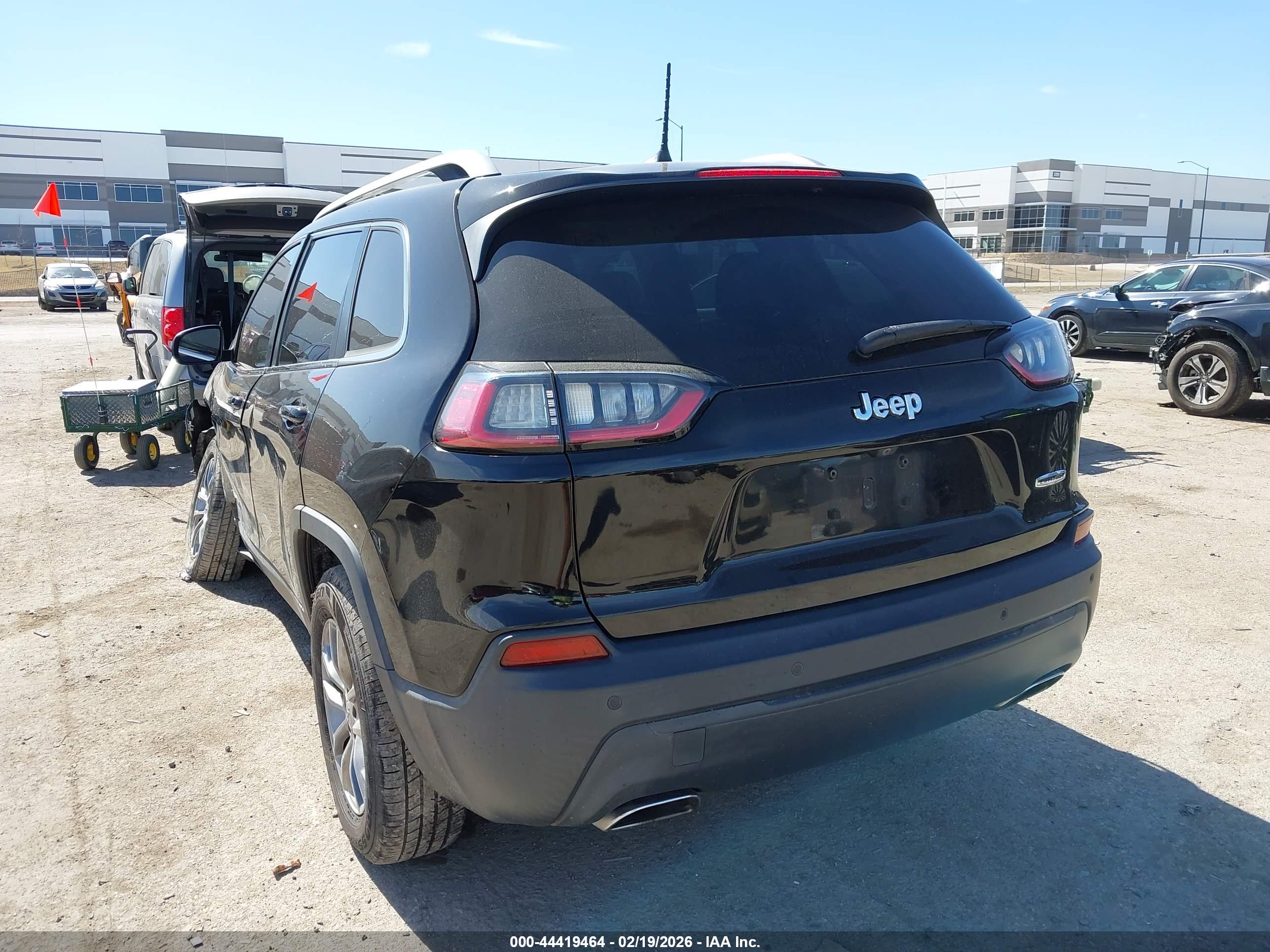 JEEP CHEROKEE image 3