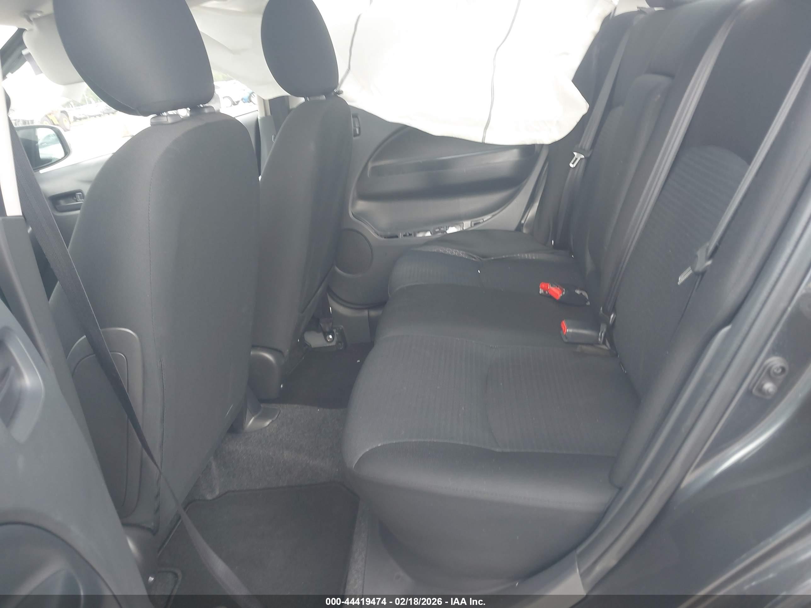 MITSUBISHI MIRAGE image 8