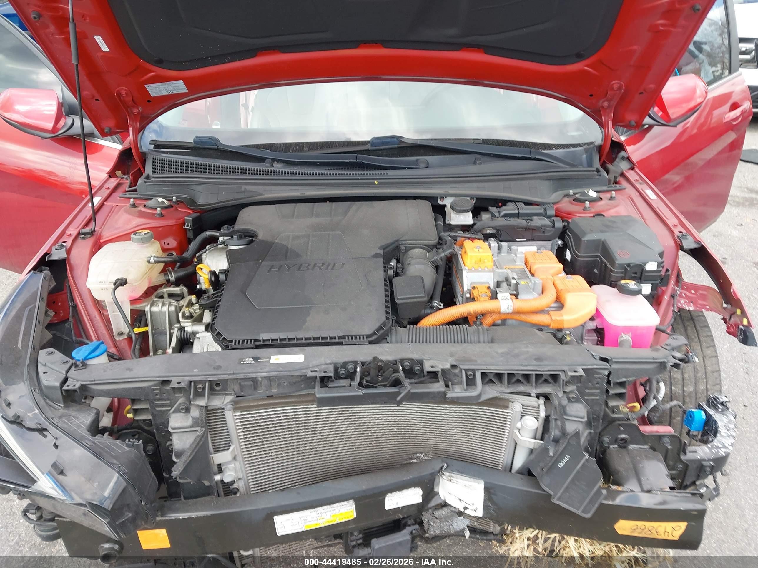 HYUNDAI ELANTRA image 10