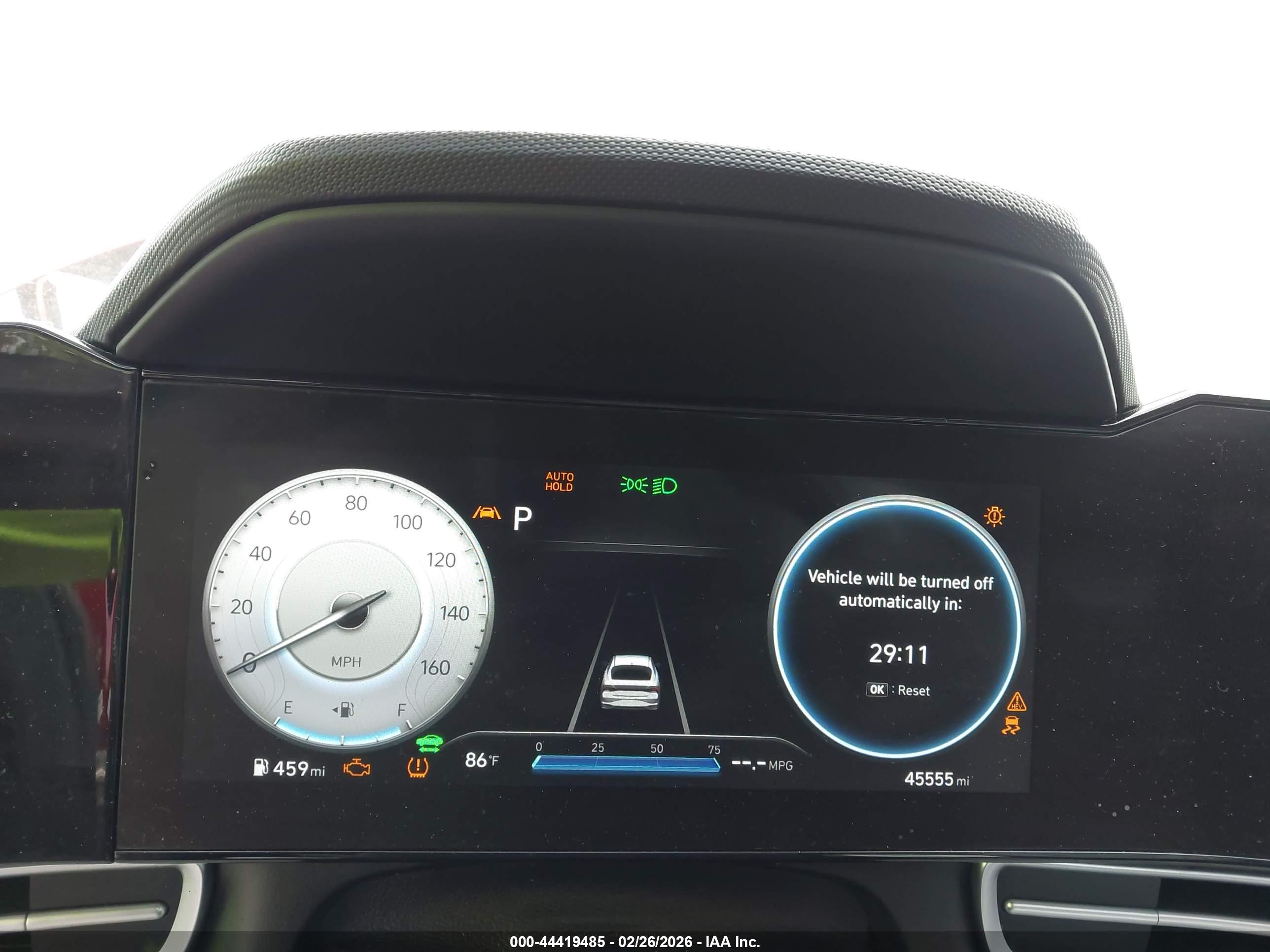 HYUNDAI ELANTRA image 7