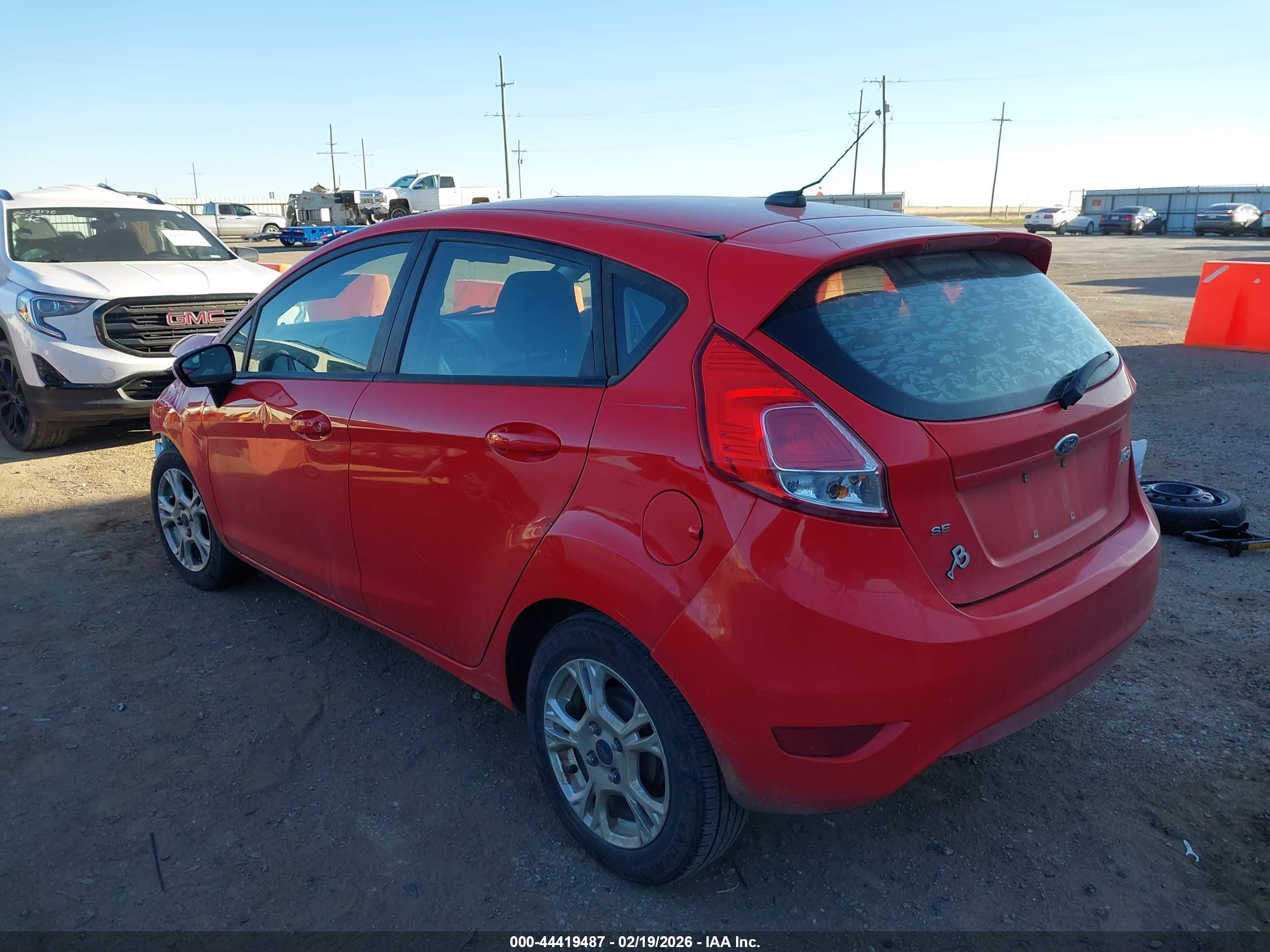 FORD FIESTA image 3