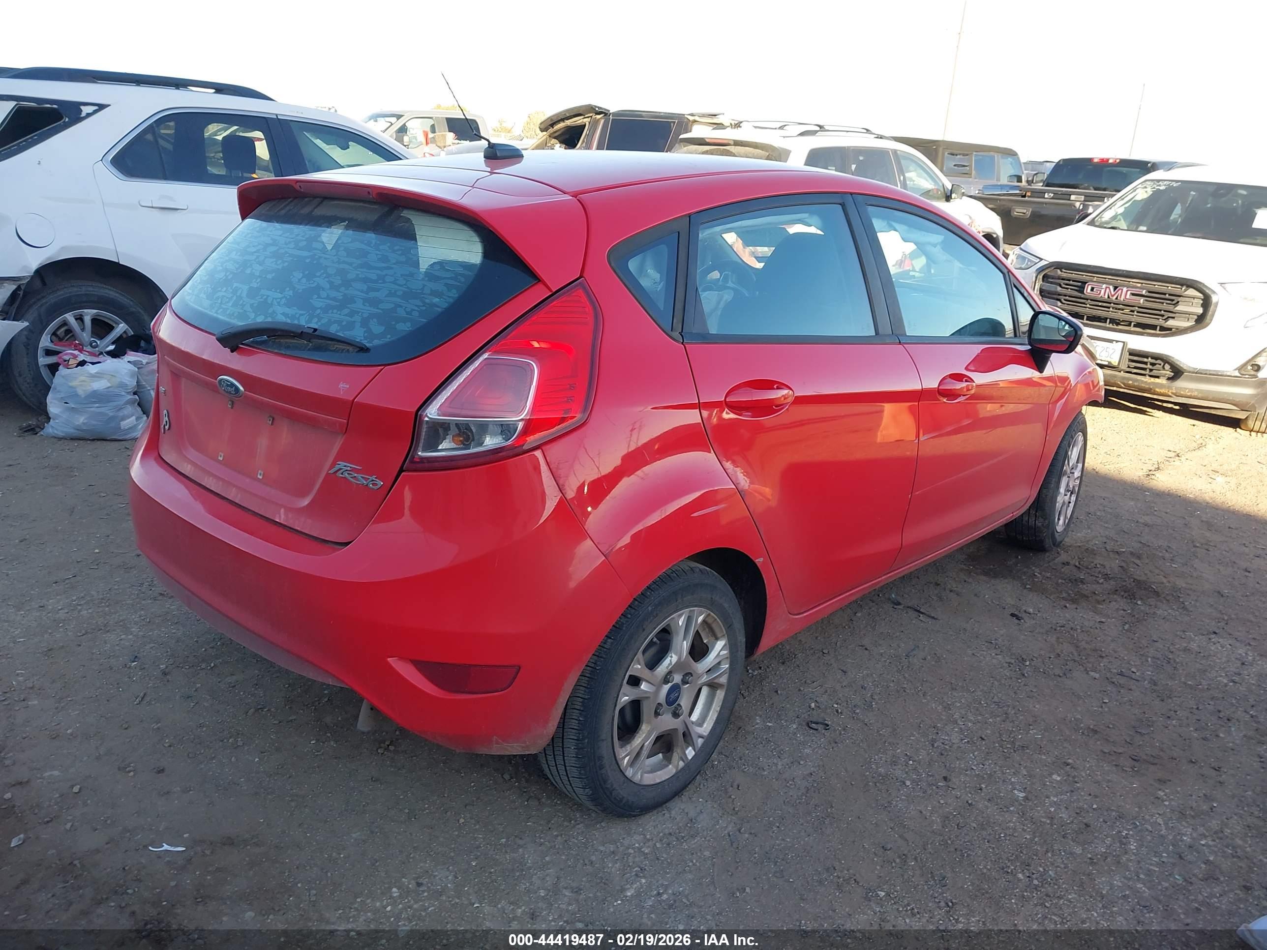 FORD FIESTA image 4