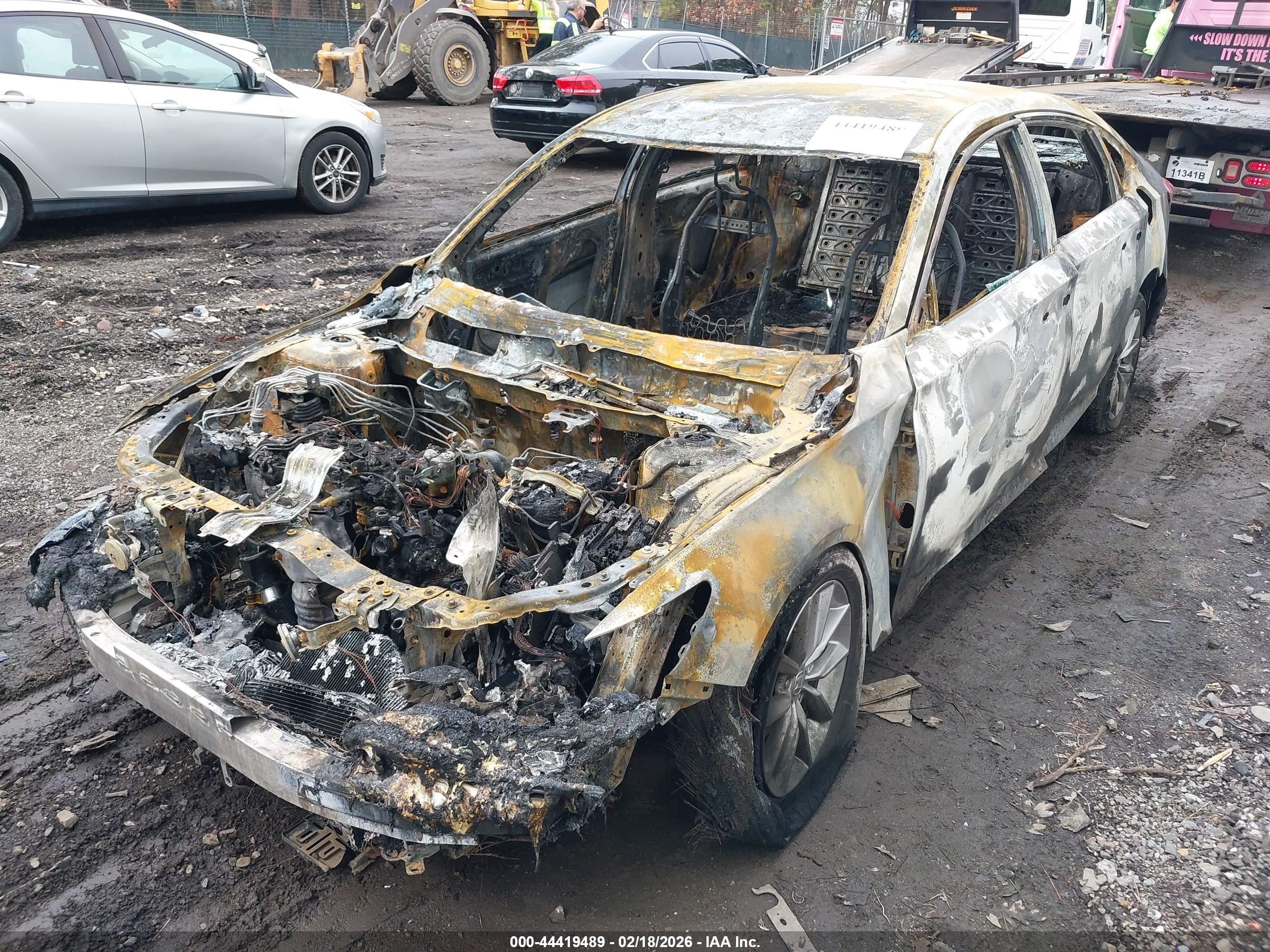 HONDA ACCORD image 2