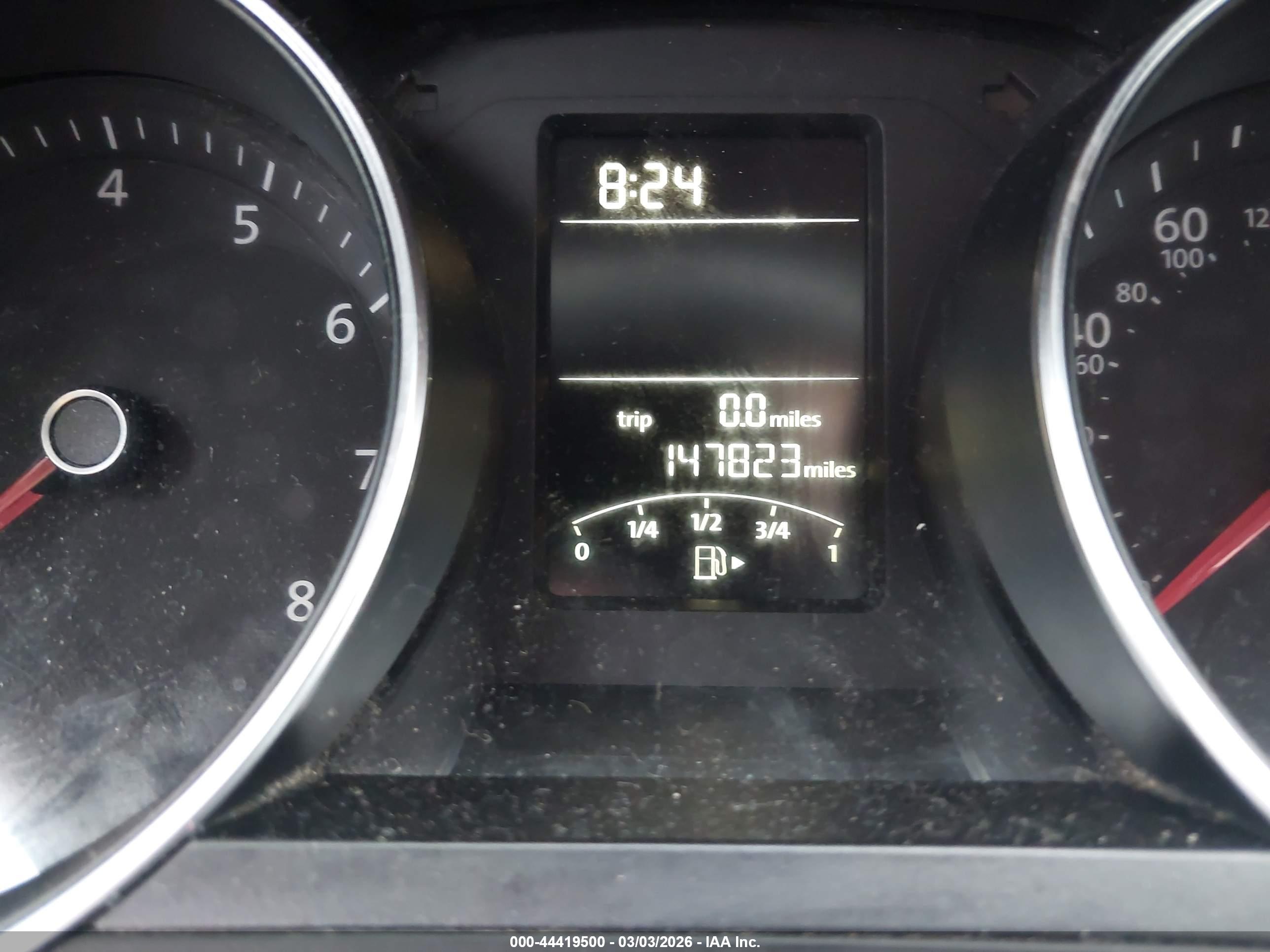 VOLKSWAGEN JETTA image 7