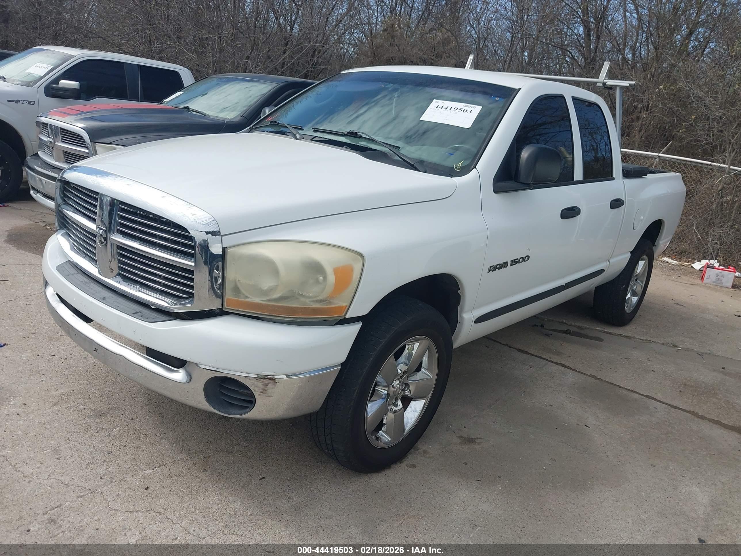 DODGE RAM image 2
