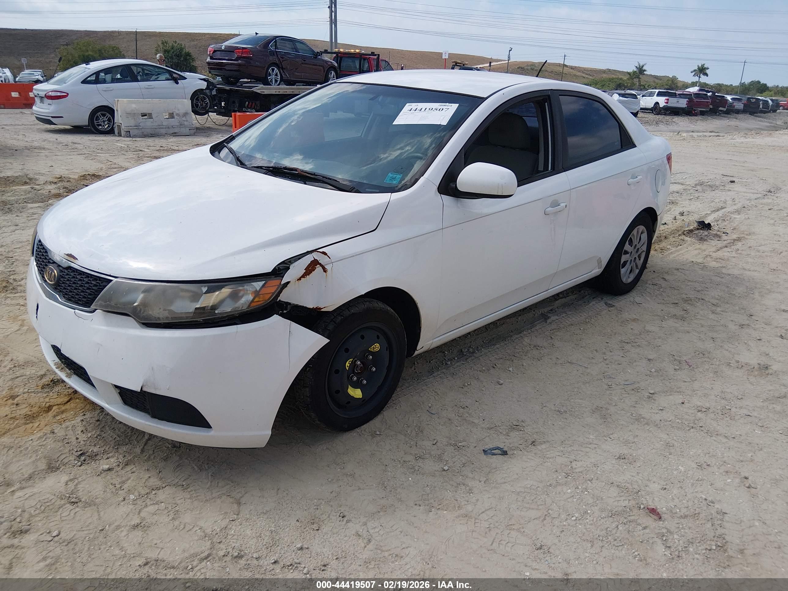 KIA FORTE image 2