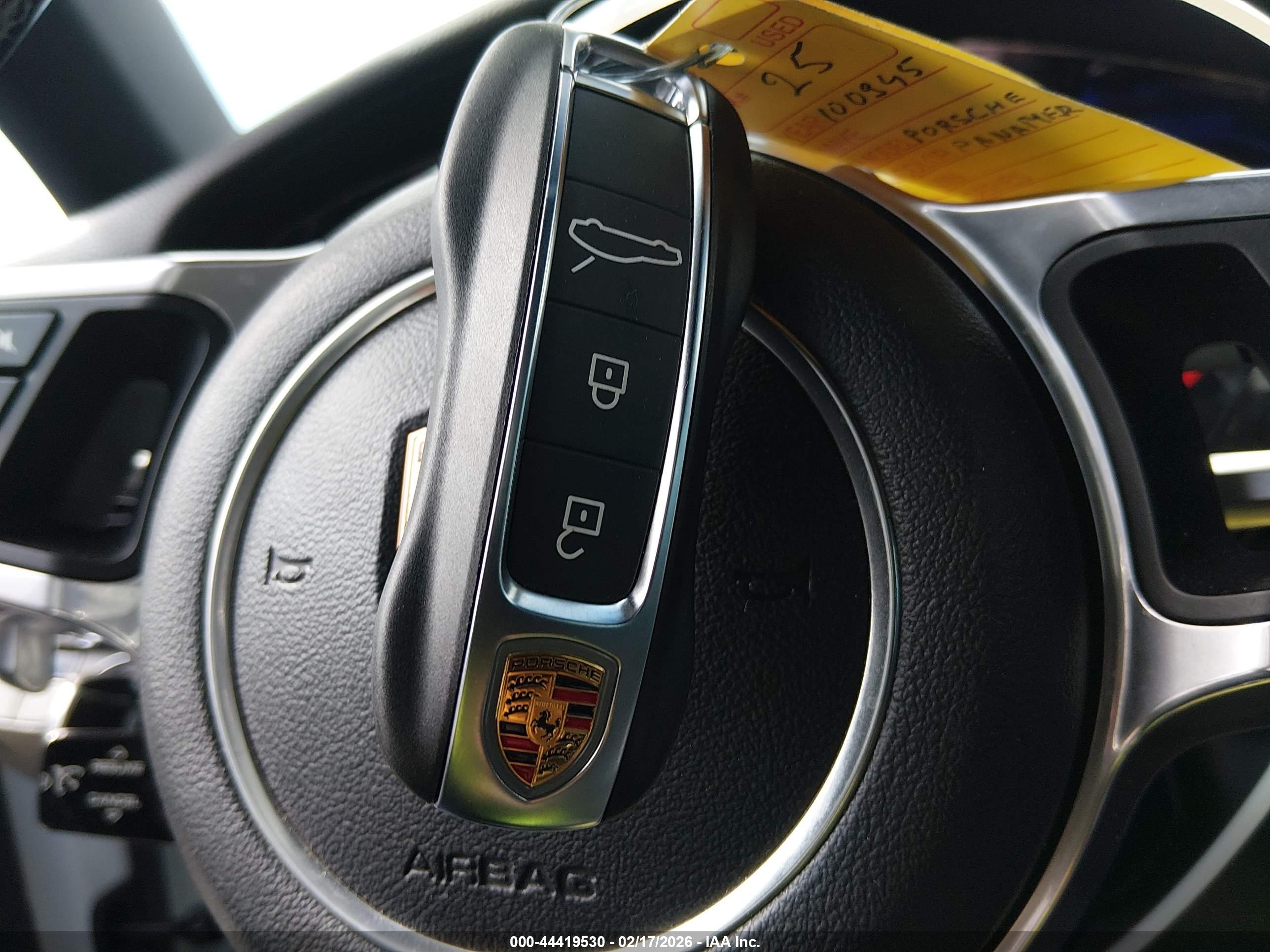 PORSCHE PANAMERA image 11