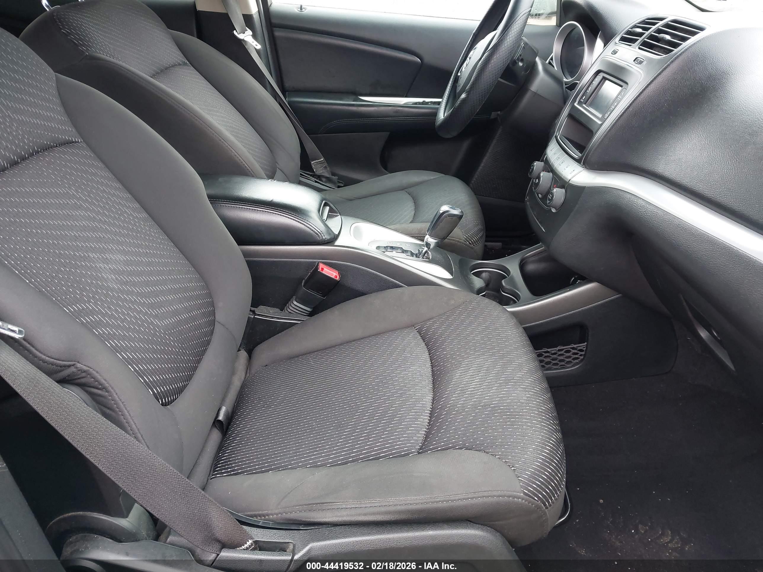 DODGE JOURNEY image 5