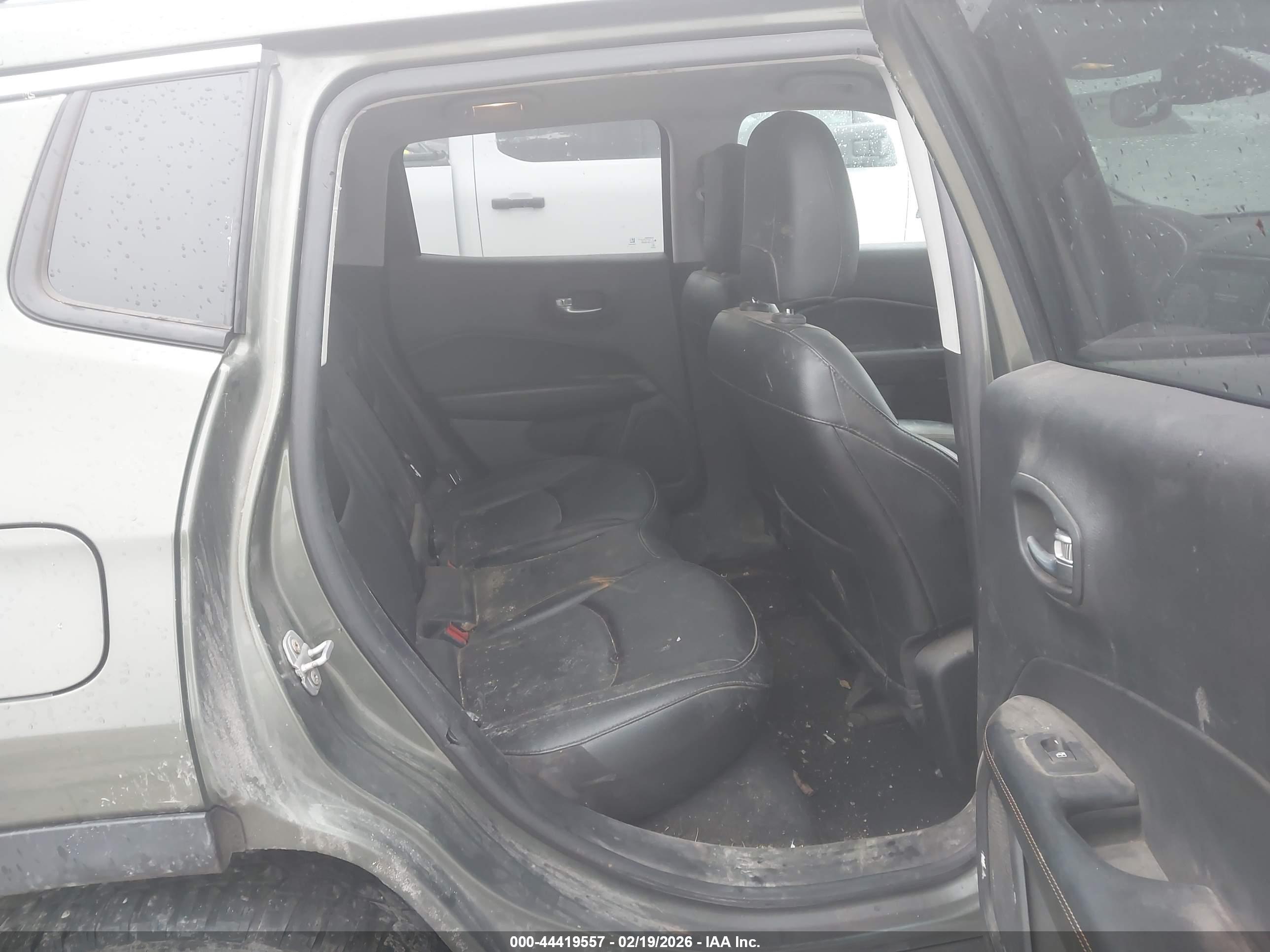 JEEP COMPASS image 8