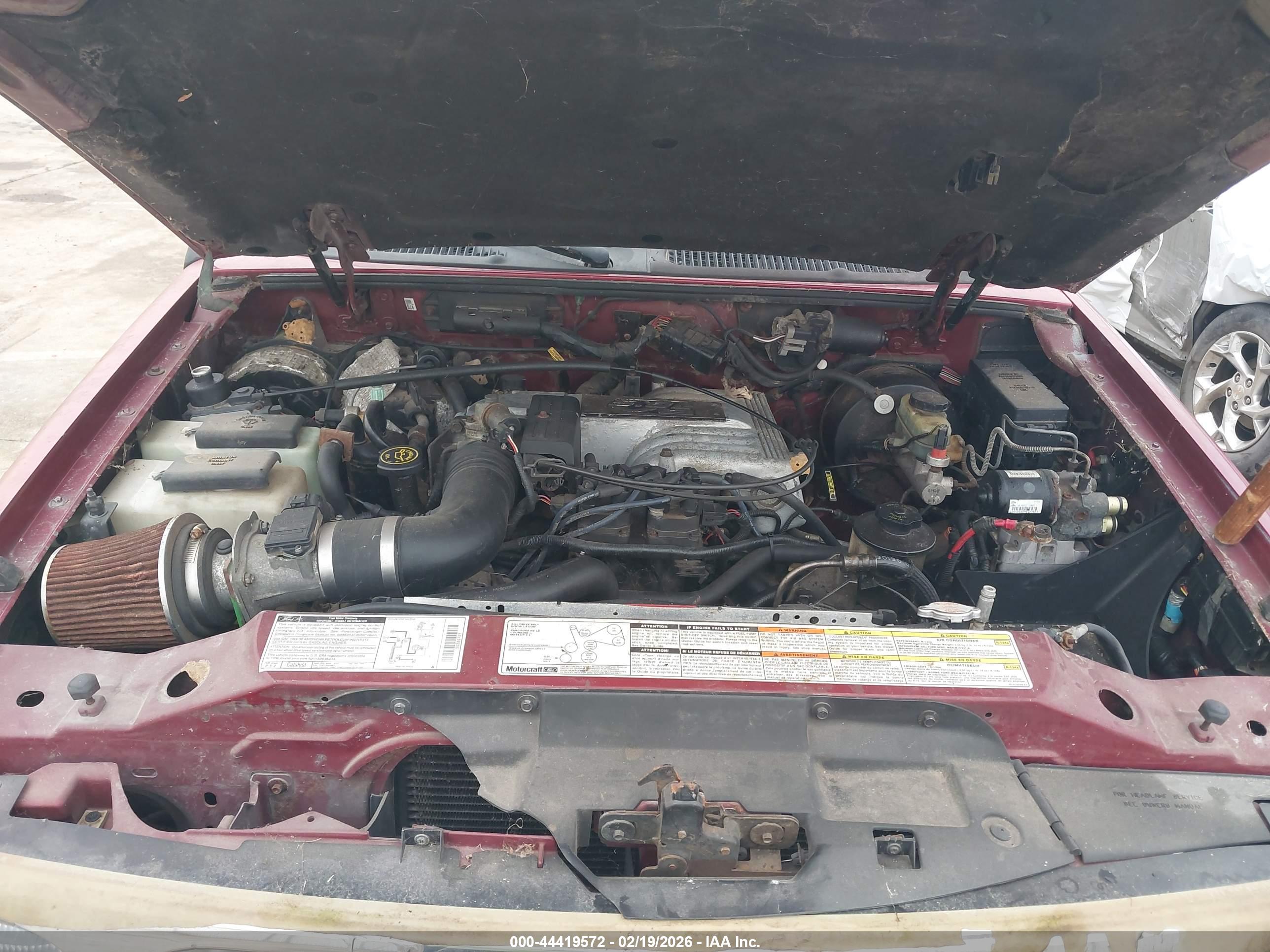 FORD EXPLORER image 10